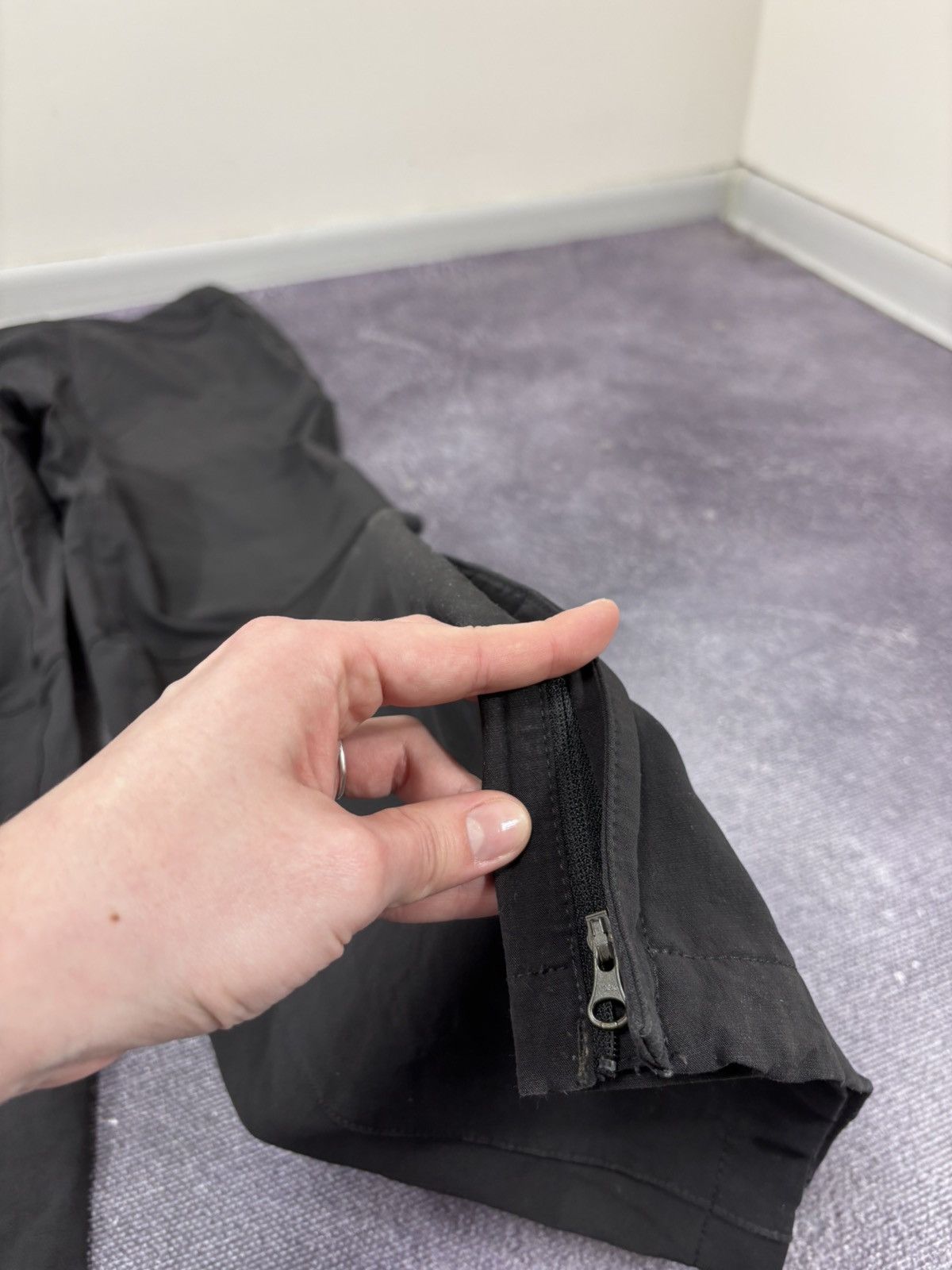 The North Face The North Face Men’s Black Belted Tech Outdoor Hiking Pants Size US 30 / EU 46 - 24 Thumbnail