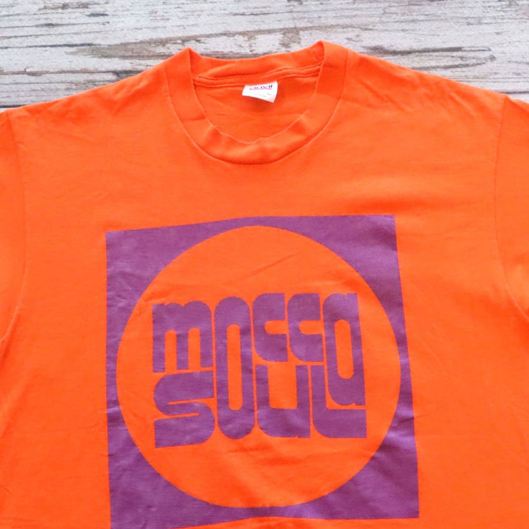 Vintage Vintage Mocca Soul Band Tee Shirt L Men Orange Band Mocca Soul Tee Shirt L Mens Orange Vintage Mocca Soul Band Tee Shirt L Mens Orange Size US L / EU 52-54 / 3 - 2 Thumbnail