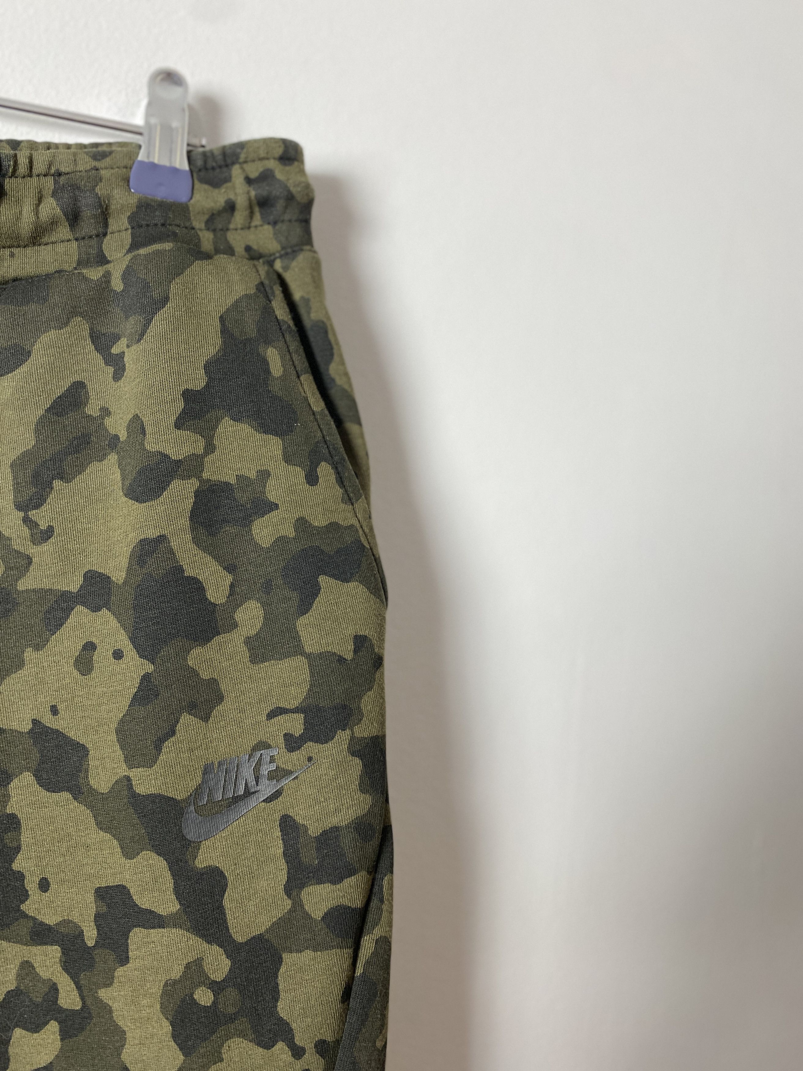 Nike Nike tech fleece camo sweatpants joggers drill drip trap Size US 30 / EU 46 - 2 Thumbnail