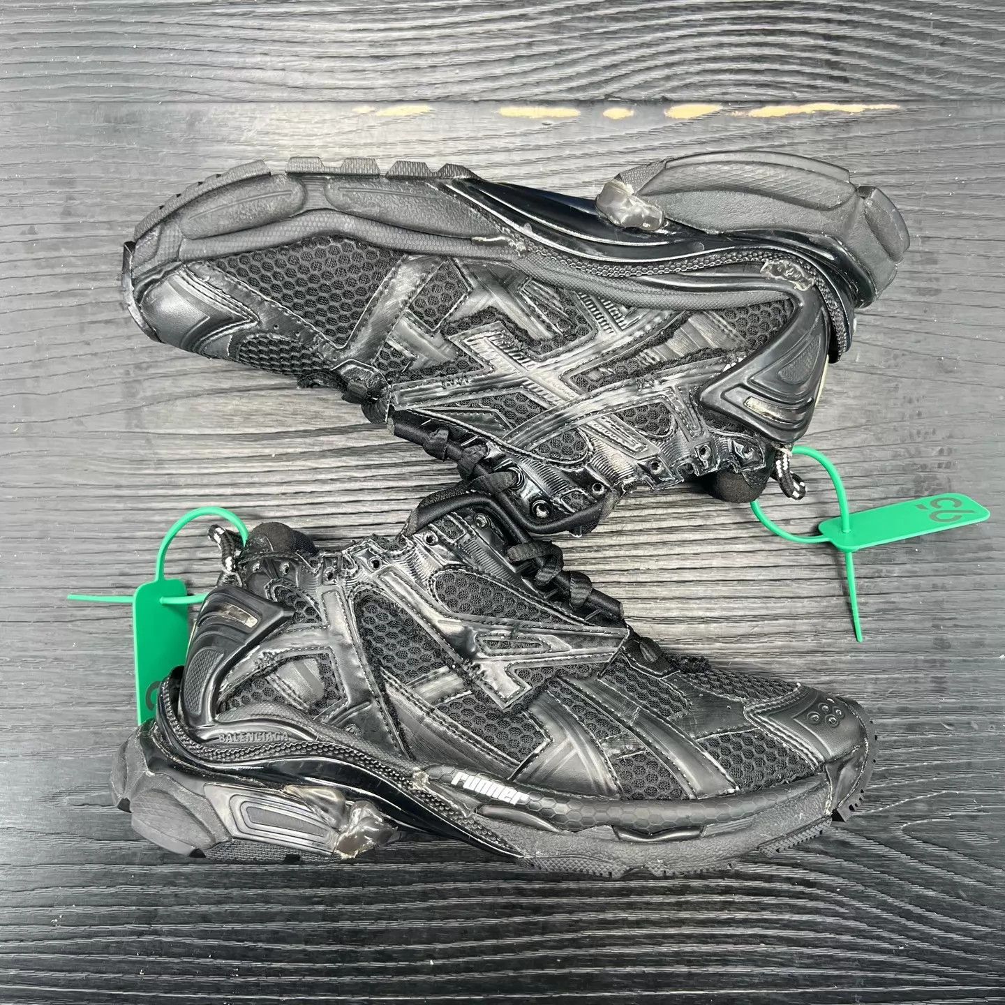 Balenciaga Balenciaga Runner Women's Black 37 Like New Size US 6.5 / IT 36.5 - 2 Thumbnail