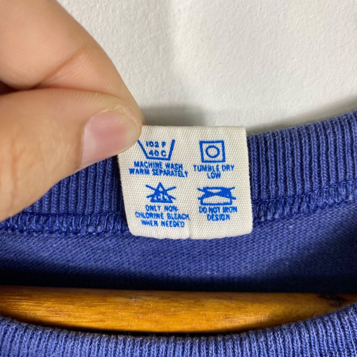 Champion × NFL × Vintage Vintage 80's LOS ANGELES RAMS Nfl Champion Tee Shirt Size US M / EU 48-50 / 2 - 6 Thumbnail