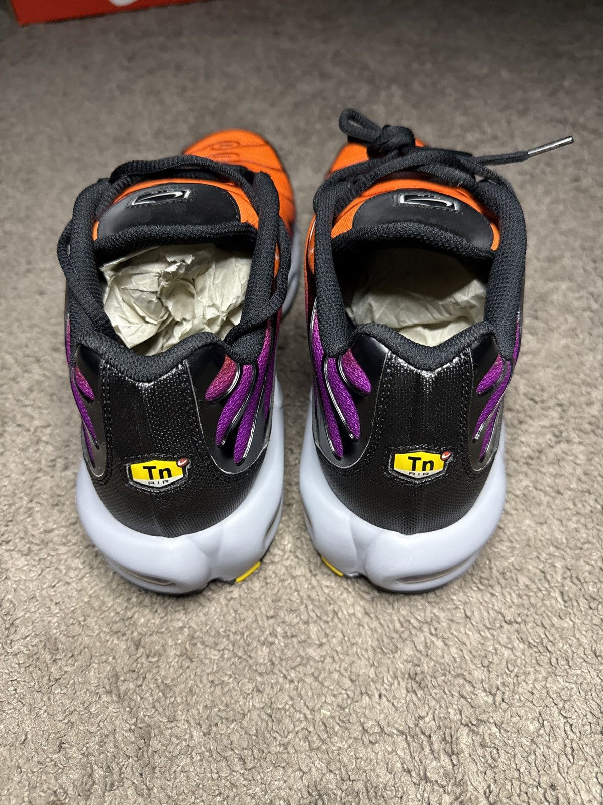 Nike Nike air max plus PROMO SAMPLE Size US 12 / EU 45 - 4 Thumbnail