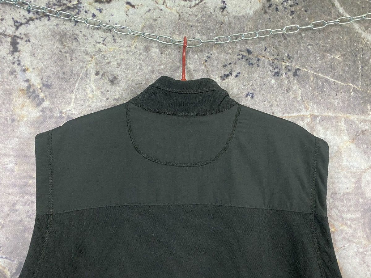 Carhartt × Carhartt Wip × Vintage Men’s Carhartt Vest Vintage Streetwear Size XXL Size US XXL / EU 58 / 5 - 8 Thumbnail