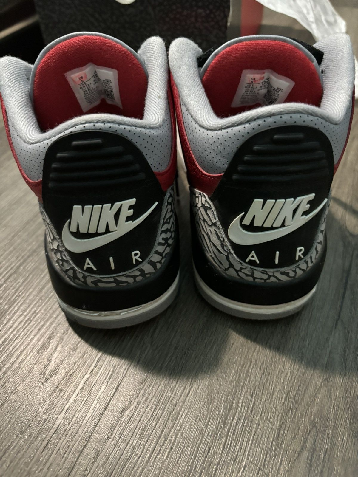 Jordan Brand AIR JORDAN 3 - Red Cement Size US 9 / EU 42 - 7 Thumbnail