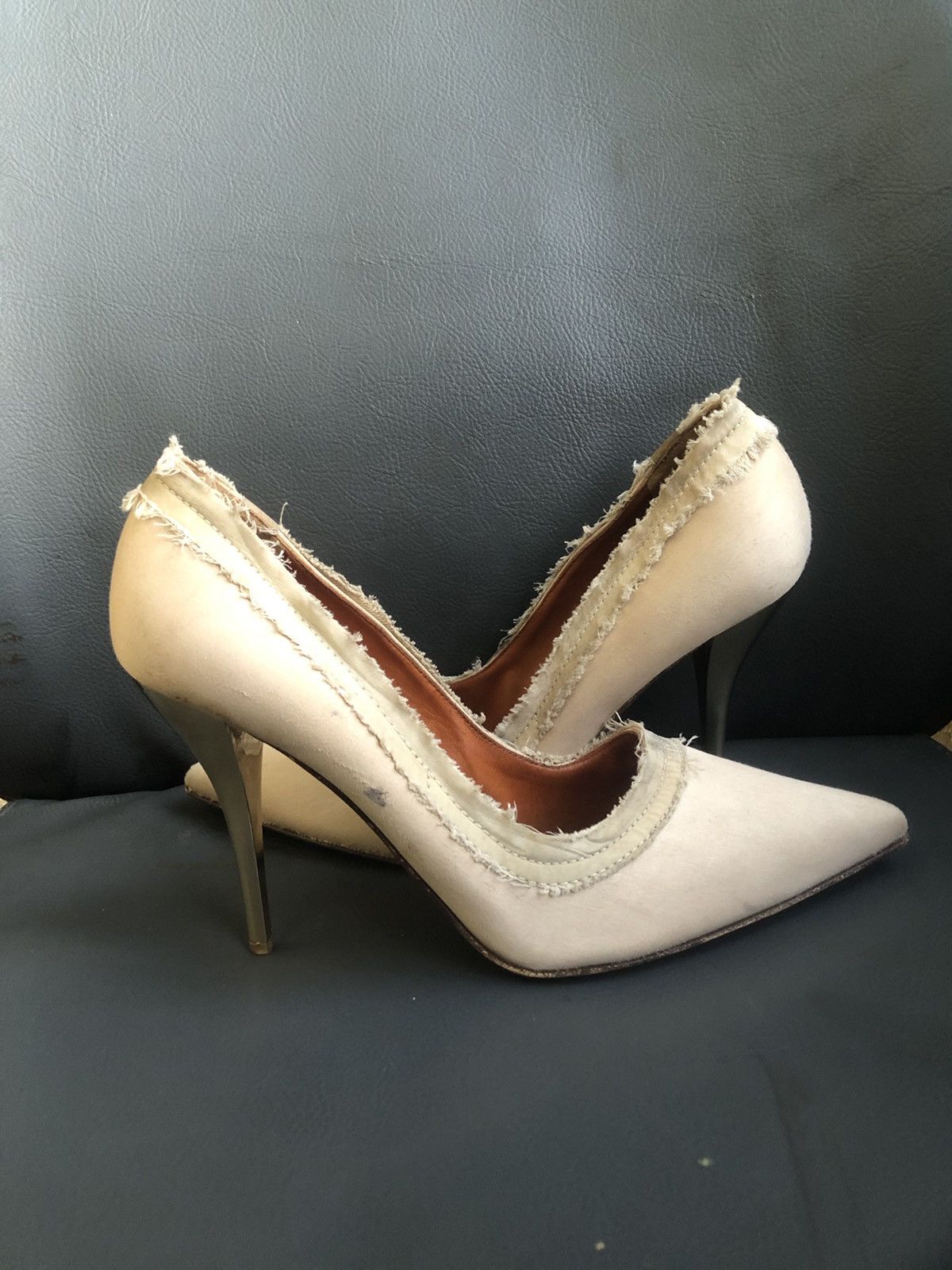 Lanvin Lanvin Beige Women’s Heels Size 38.5 Size US 7.5 / IT 37.5 - 7 Thumbnail