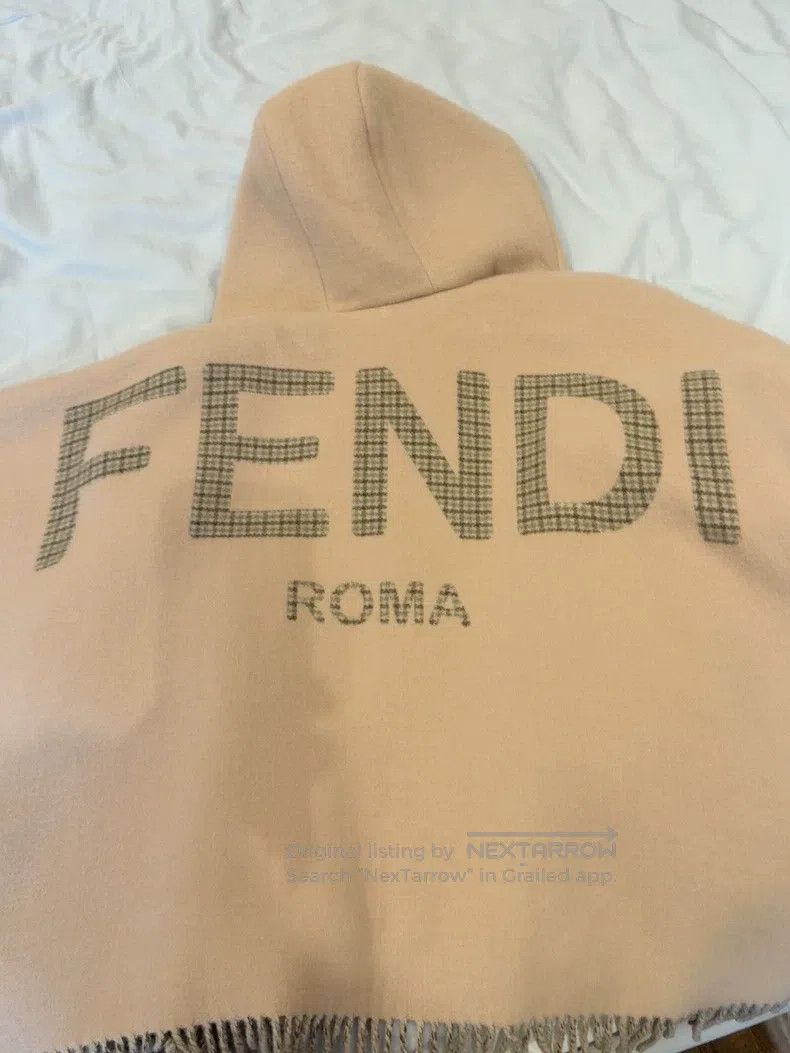 Fendi Fendi Cape Size ONE SIZE - 4 Thumbnail
