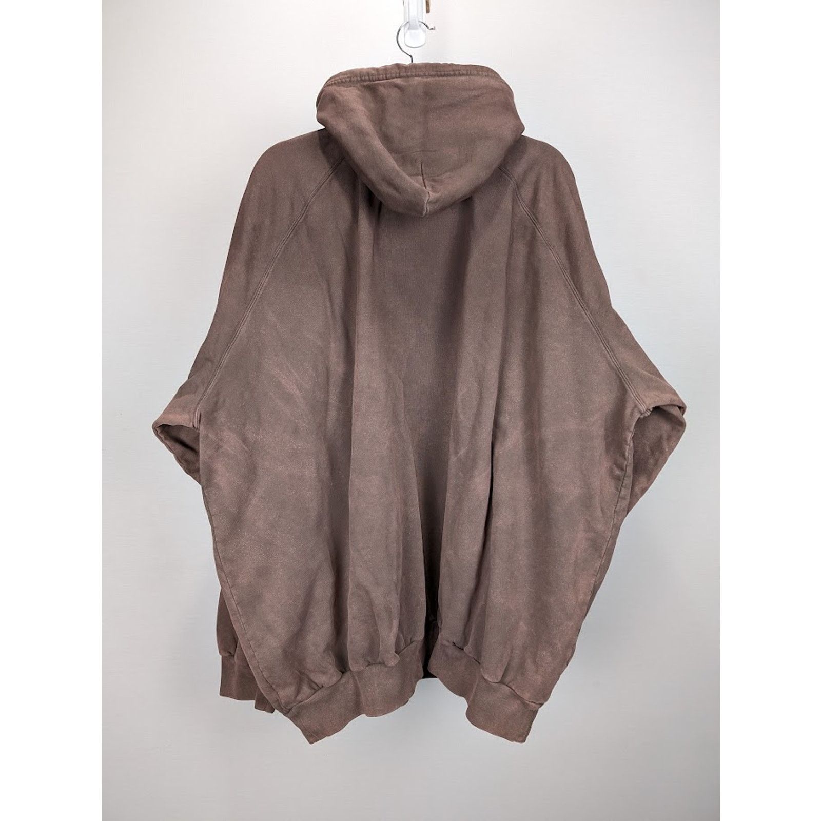 Balenciaga o1rshd1 Oversize Hoodie in Brown Size US L / EU 52-54 / 3 - 11 Thumbnail