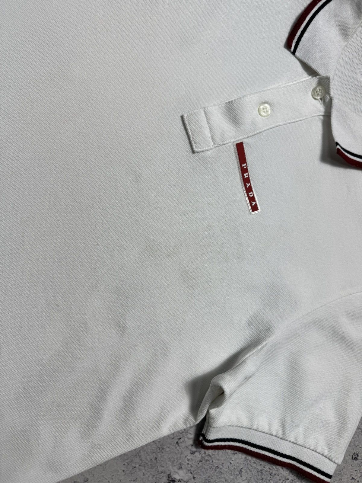 Prada Prada Red Tab Polo Shirt Luxury Vintage White Size US M / EU 48-50 / 2 - 12 Thumbnail
