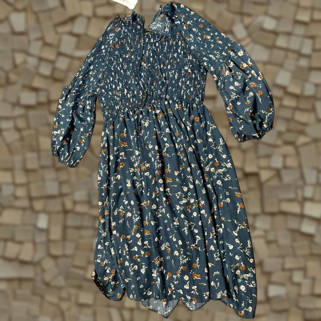 Vintage Petallush Dress Woman L Green White Pink Floral Long Sleeve Smocked V-Neck Pullover Size L / US 10 / IT 46 - 1 Thumbnail