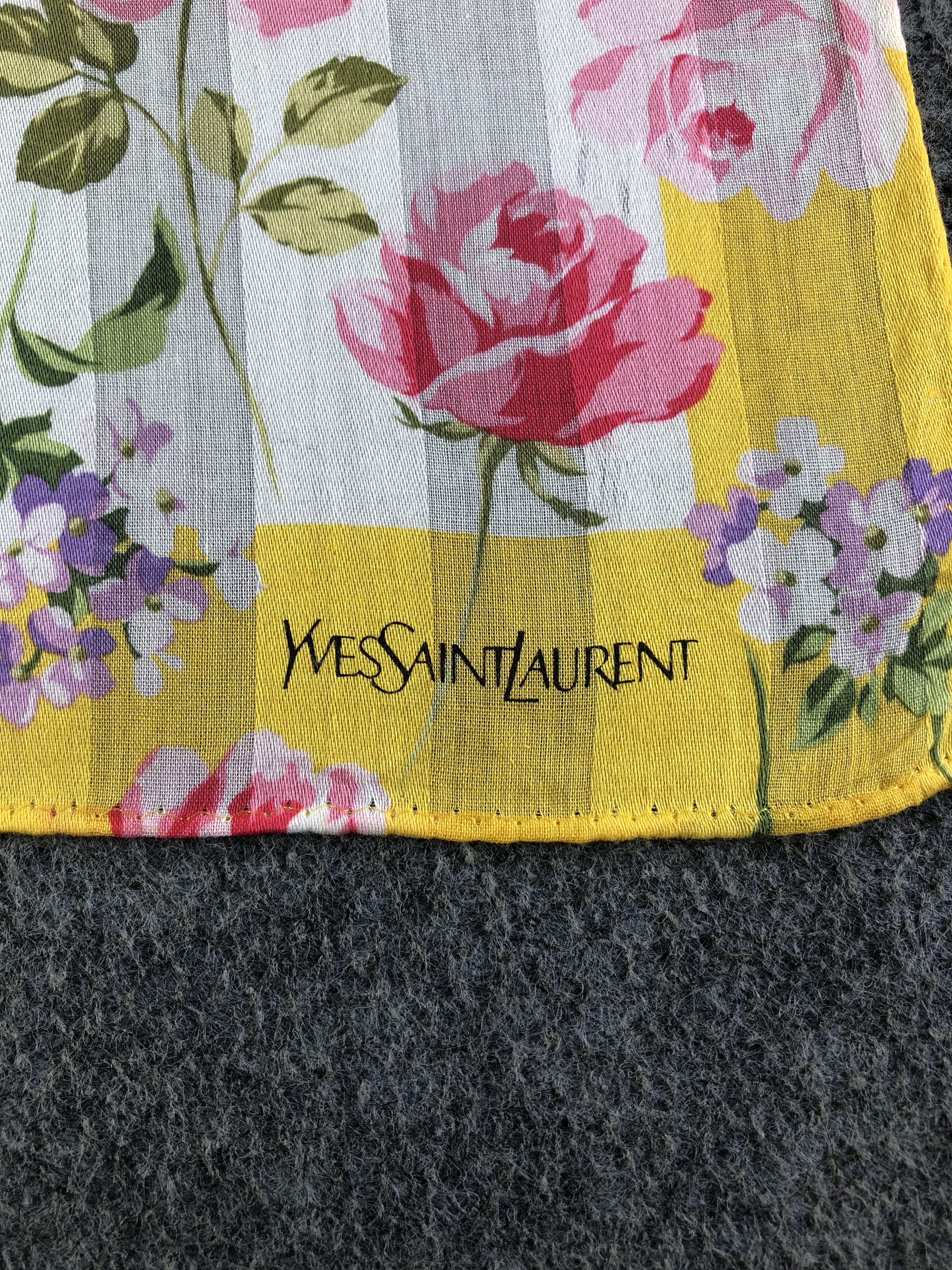 Yves Saint Laurent Yves Saint Laurent Handkerchief / Bandana / Neckerchief C403 Size ONE SIZE - 5 Thumbnail