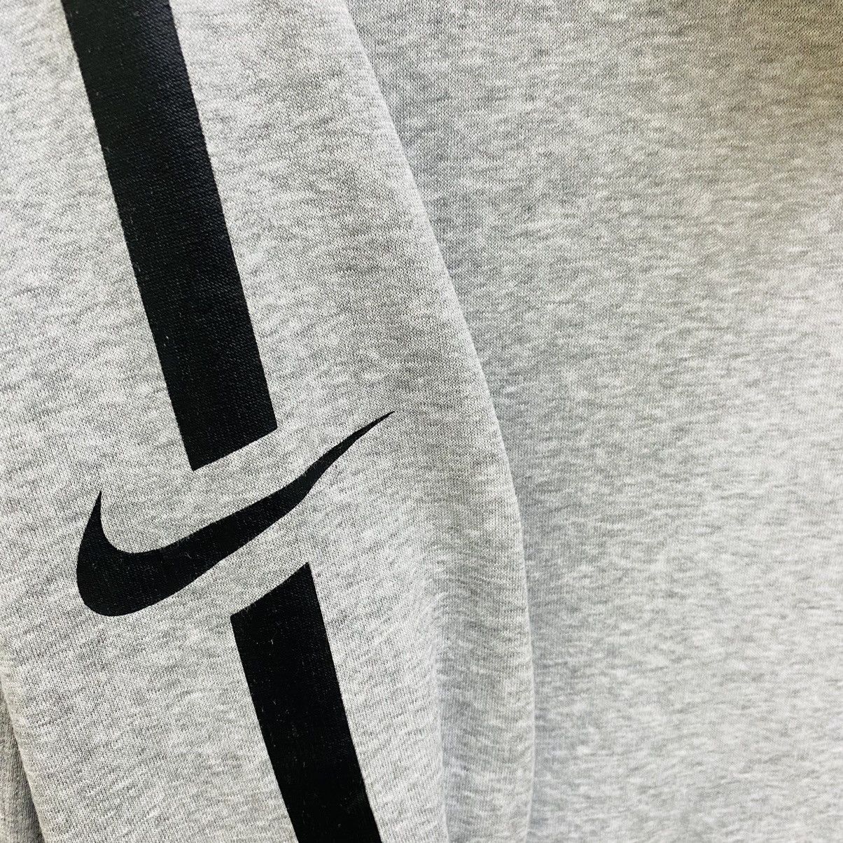 Nike Vintage Nike Hoodie Spellout Y2K Gray Fullzip Size XL Size US XL / EU 56 / 4 - 10 Thumbnail