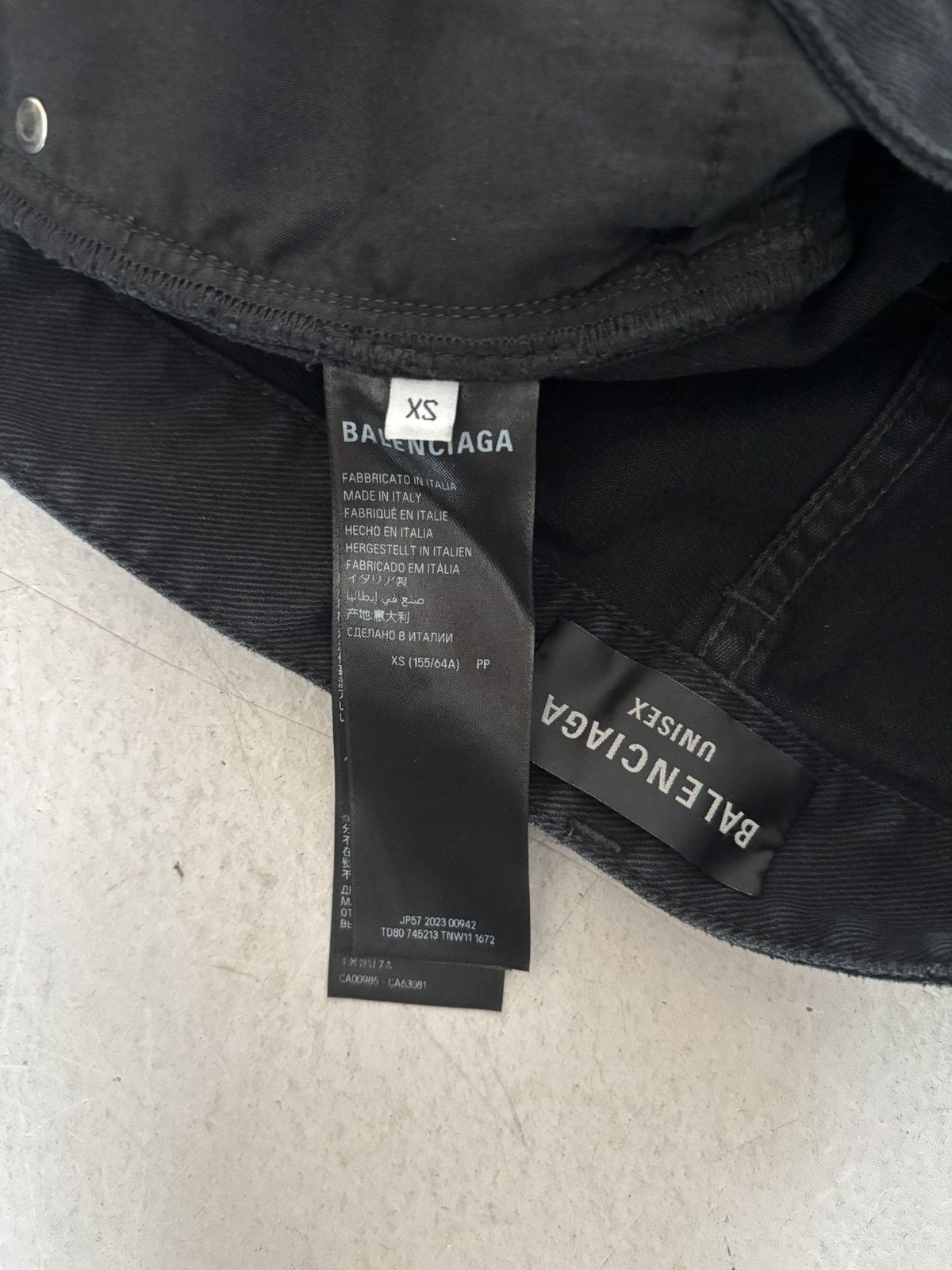 Balenciaga Balenciaga Unisex Denim Shorts Size 25" / US 0 / IT 36 - 4 Thumbnail