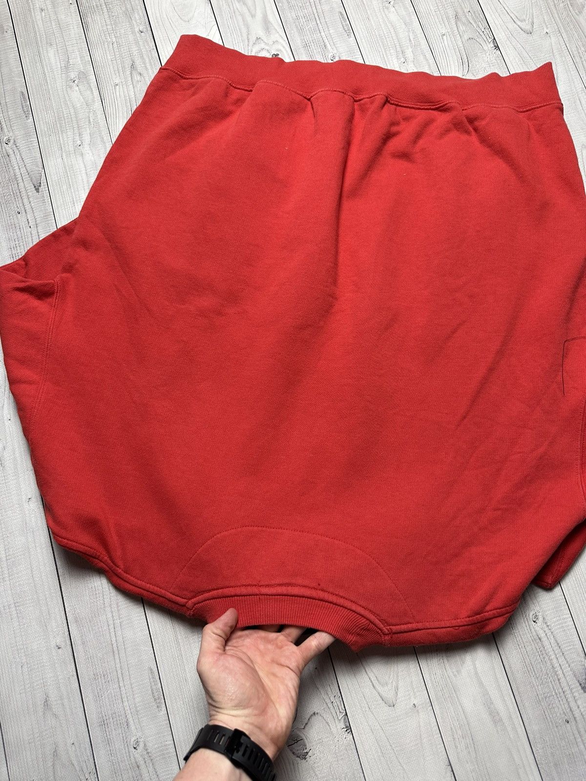Nike × Vintage Vintage Nike Town Chicago red sweatshirt logo size L Size US L / EU 52-54 / 3 - 6 Thumbnail