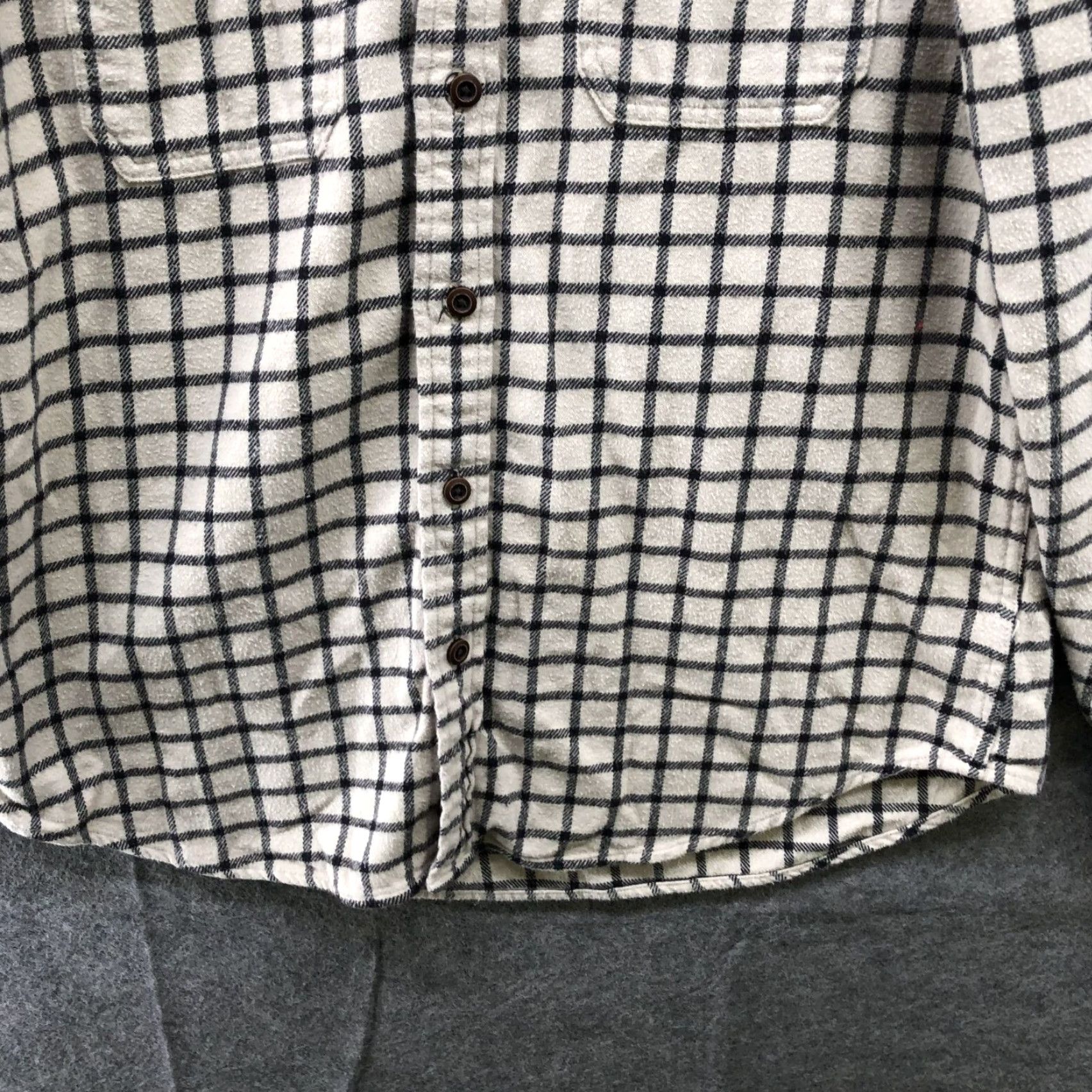 American Eagle Outfitters American Eagle Shirt Mens L Flannel Plaid Cream Black Grid Thick Shacket Button-Up Long Sleeve Chest Pockets Casual Workwear Fall Winter Vintage No Size US L / EU 52-54 / 3 - 4 Thumbnail