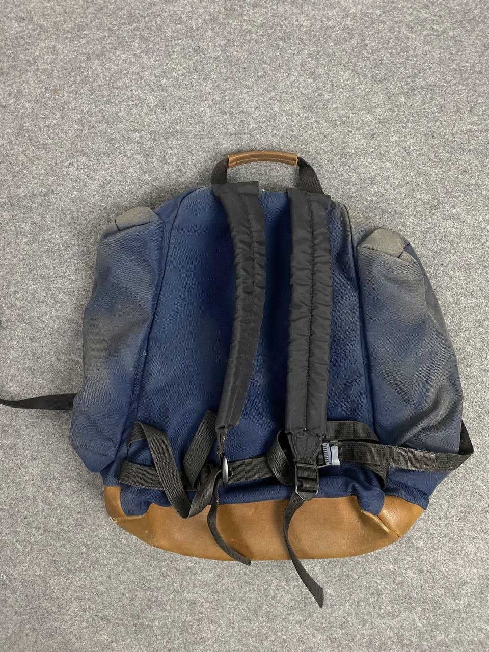 Jansport × Vintage vintage jansport bagpack partially leather made in usa Size ONE SIZE - 5 Thumbnail