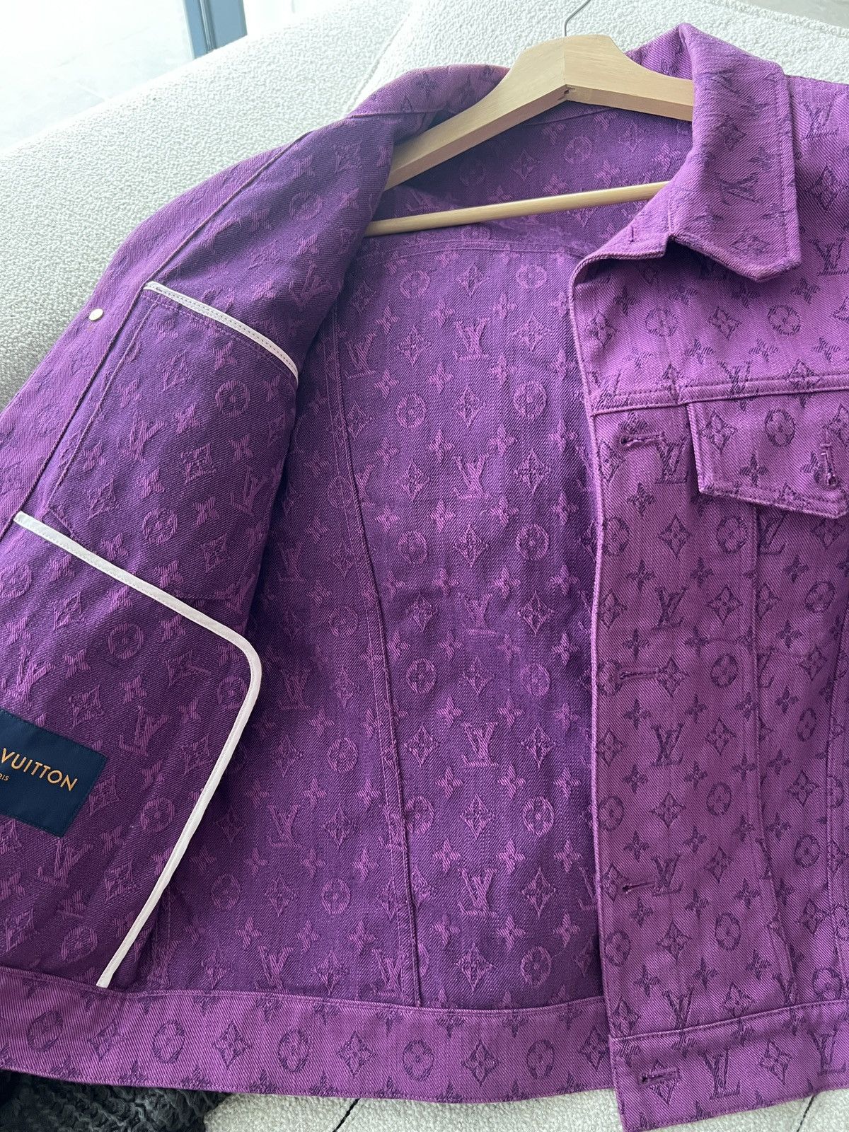 Louis Vuitton × Virgil Abloh Louis Vuitton Virgil Abloh Monogram Denim Jacket Size US M / EU 48-50 / 2 - 6 Thumbnail