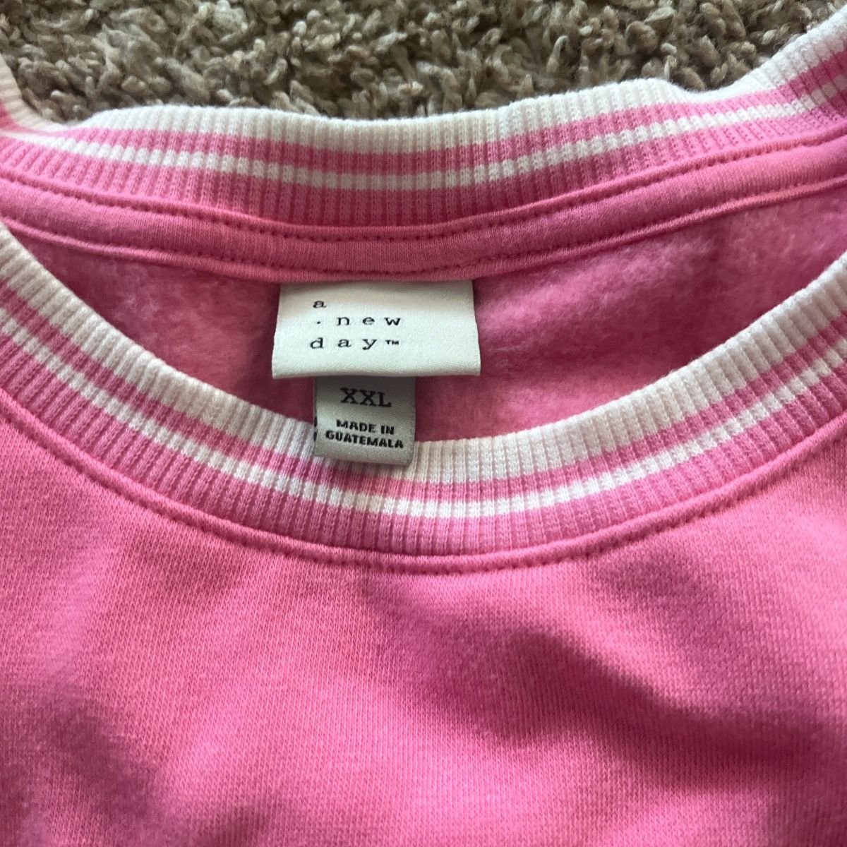 Other Pink Heart Sweatshirt Size XXL / US 16-18 / IT 52-54 - 4 Thumbnail
