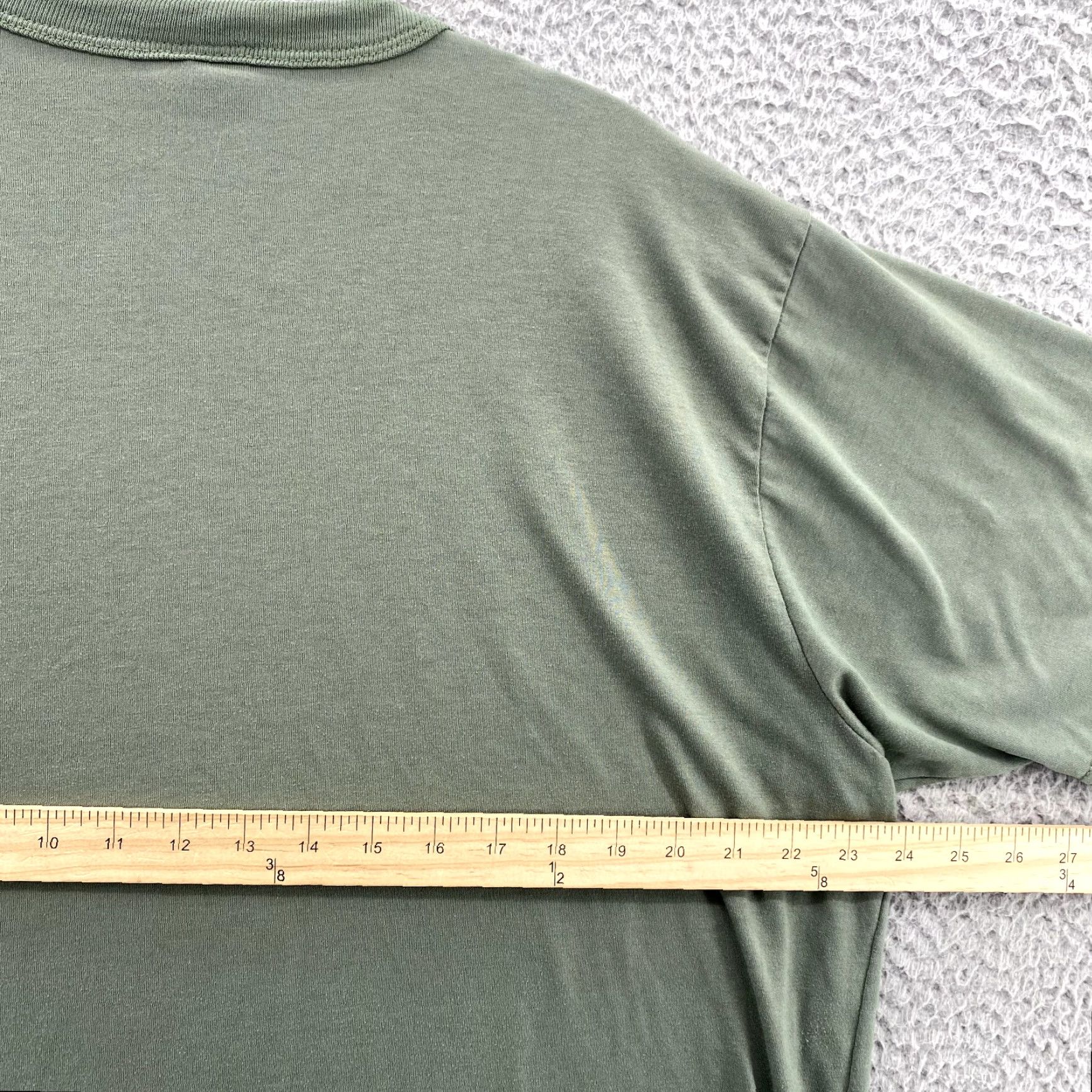 Vintage VINTAGE REI Basic T-Shirt Men's XL Army Green Performance Utility USA Minimalist Shirt Adults XL Green Size US XL / EU 56 / 4 - 7 Thumbnail