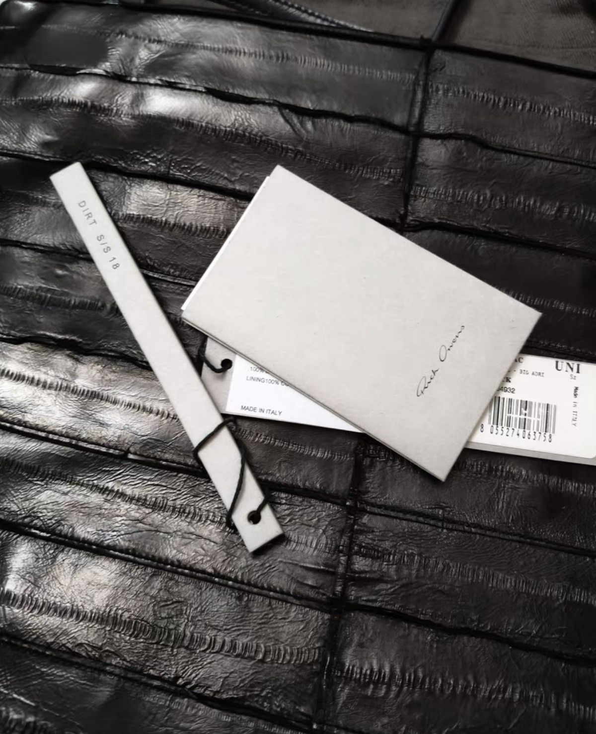 Rick Owens Brand New】RO Rick Owens SS 2018, eel skin crossbody bag Size ONE SIZE - 4 Thumbnail
