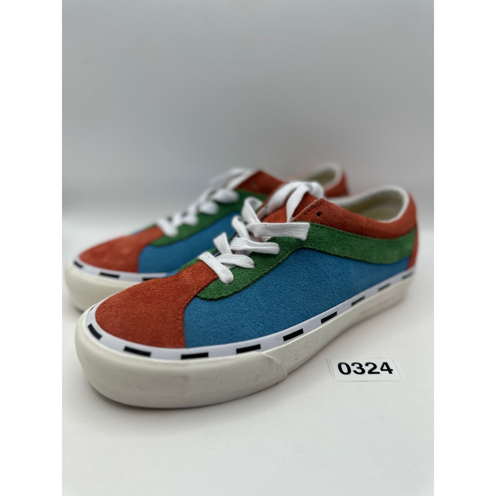 Vans VANS Dobale Mens 7 Bold Ni LX Forever Sunny in Ikoyi Size US 7 / EU 40 - 1 Thumbnail