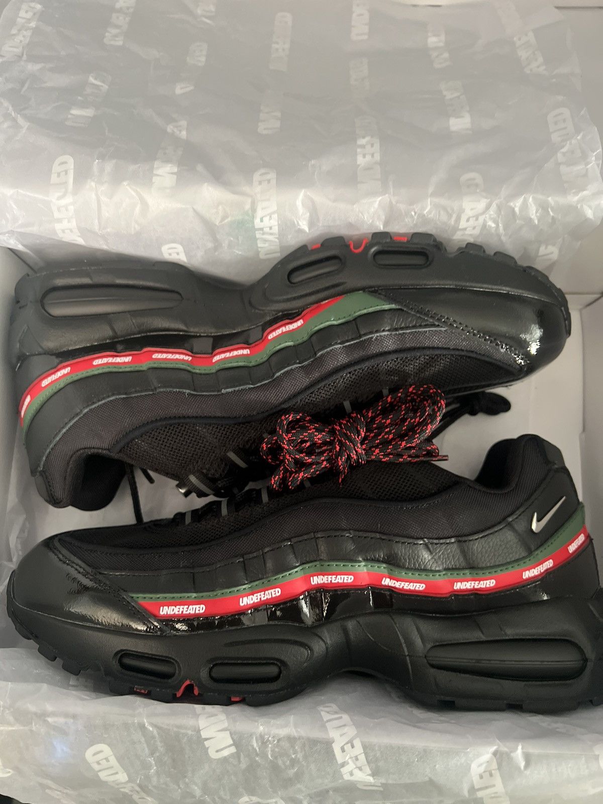 Nike × Undefeated UNDEFEATED NIKE AIR MAX 95 BLACK Size US 12 / EU 45 - 5 Thumbnail