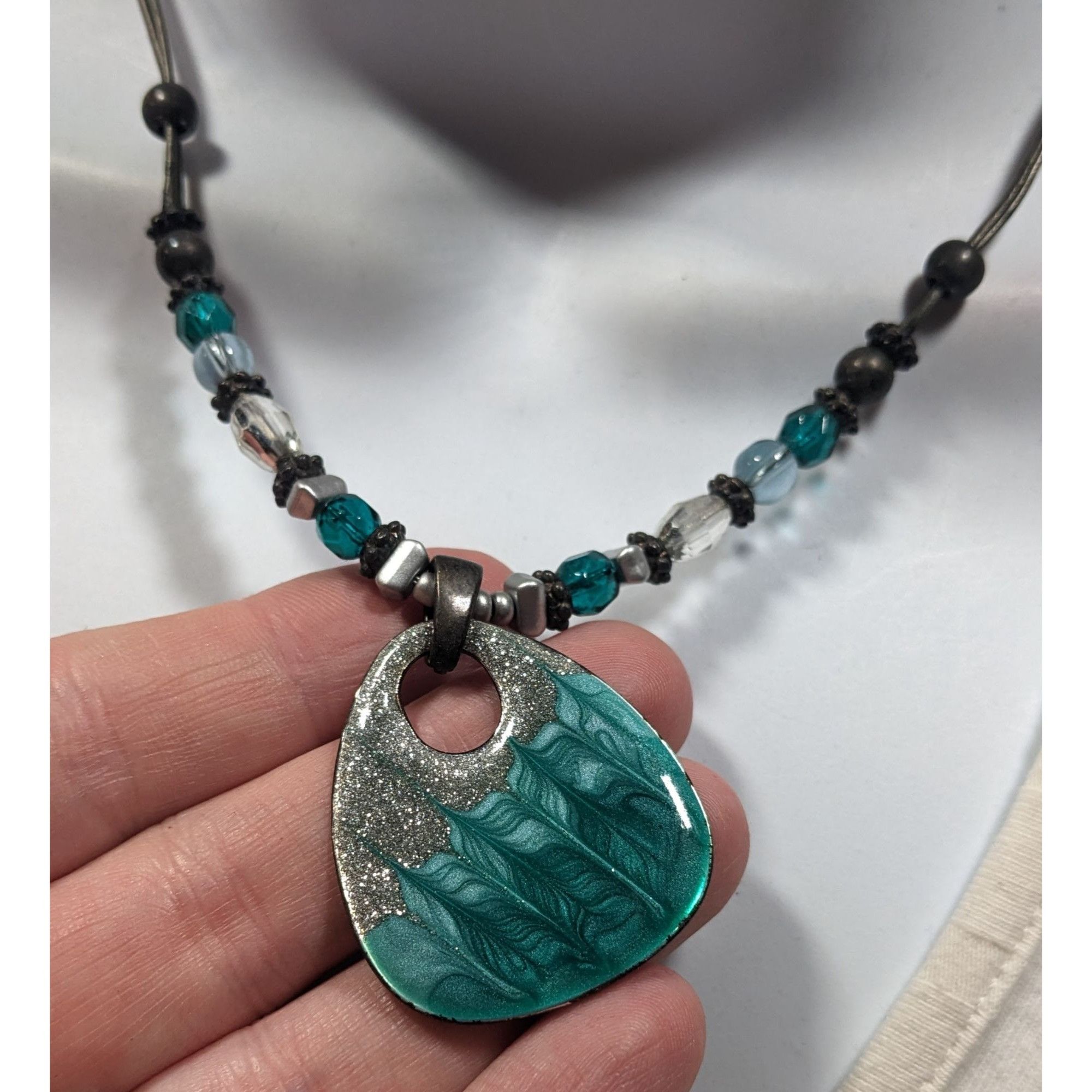 Other Blue And Silver Tone Glitter Enamel Beaded Pendant Necklace Size ONE SIZE - 7 Thumbnail