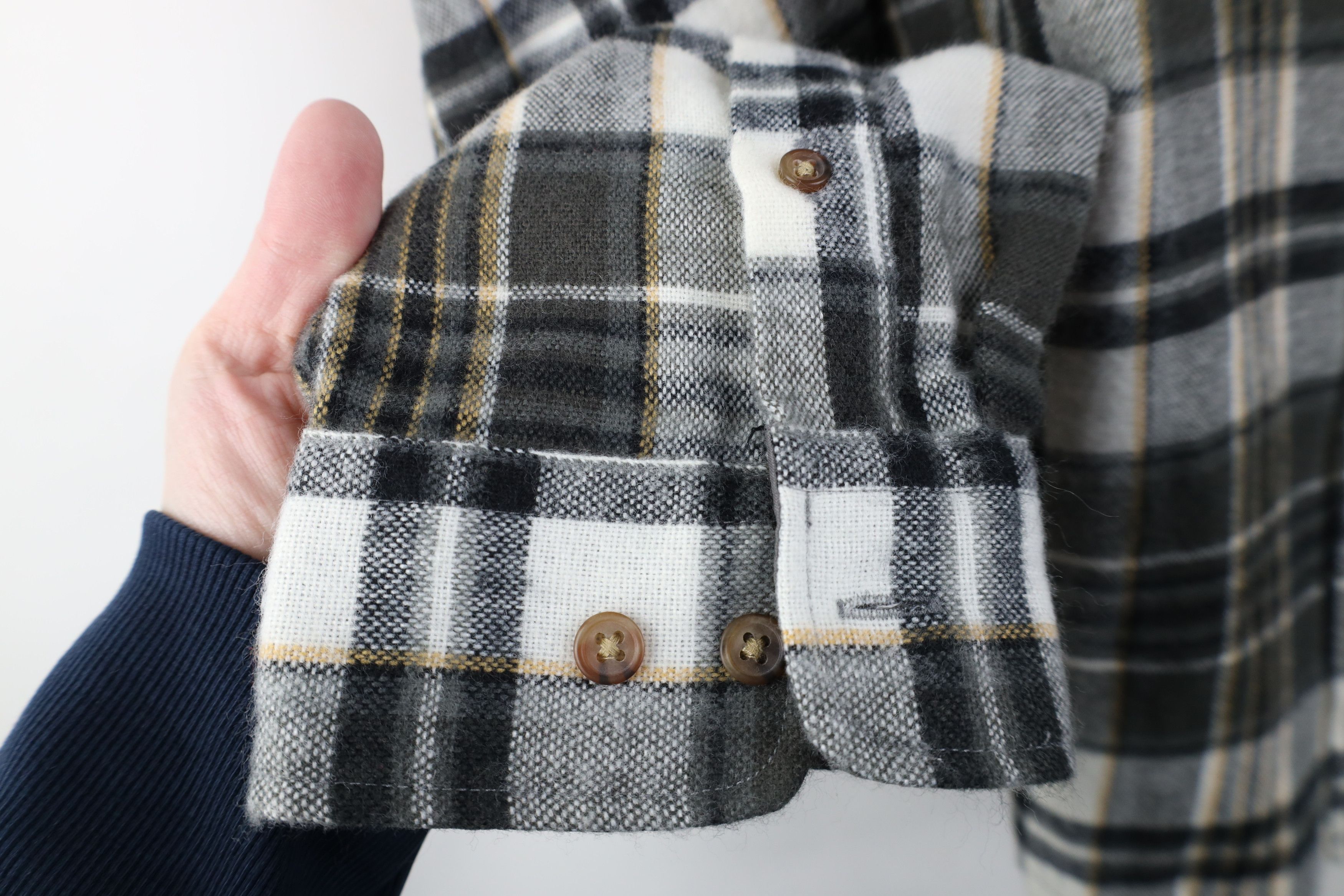 Vintage Vintage 90s Streetwear Knit Collared Button Shirt Plaid Size US XL / EU 56 / 4 - 4 Thumbnail