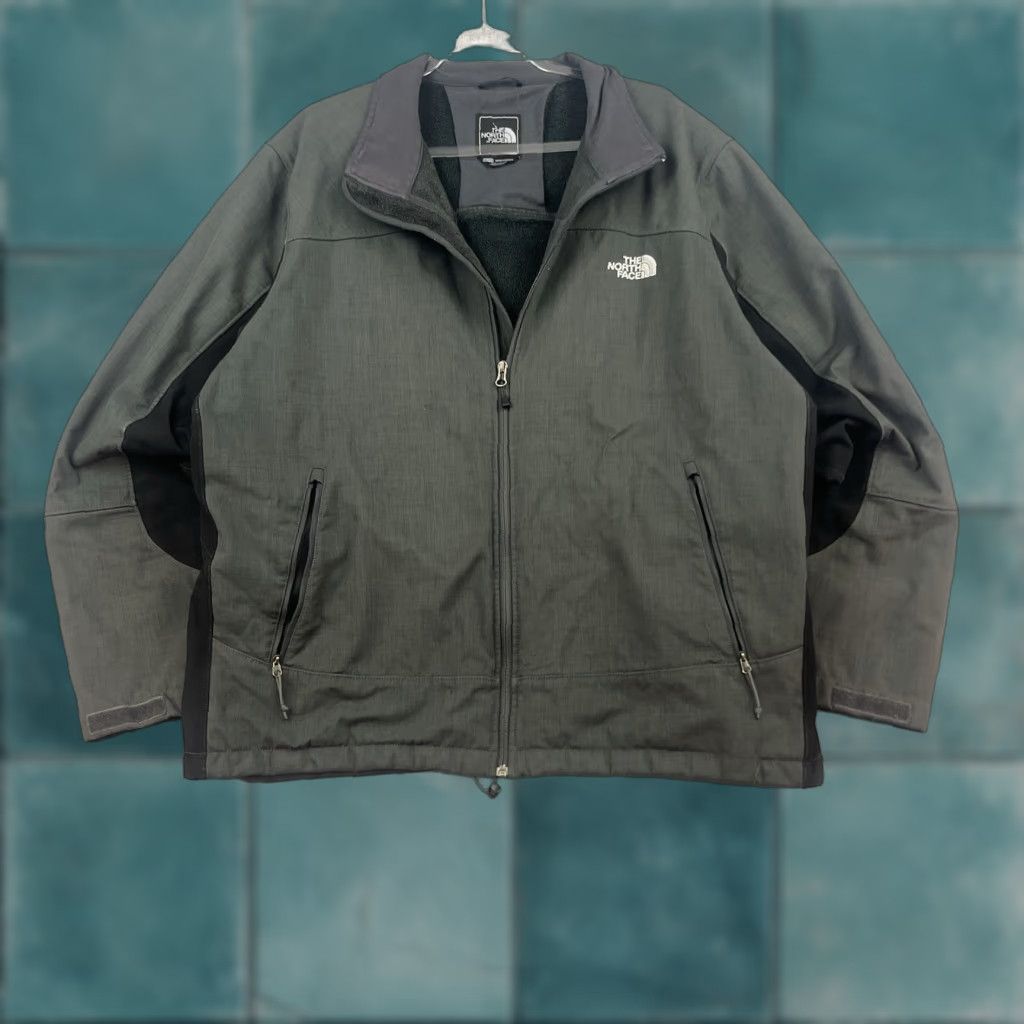 The North Face VINTAGE The North Face Apex Chromium Thermal Jacket Gray/Black Men’s 2XL Mens Jacket Size US XXL / EU 58 / 5 - 1 Thumbnail