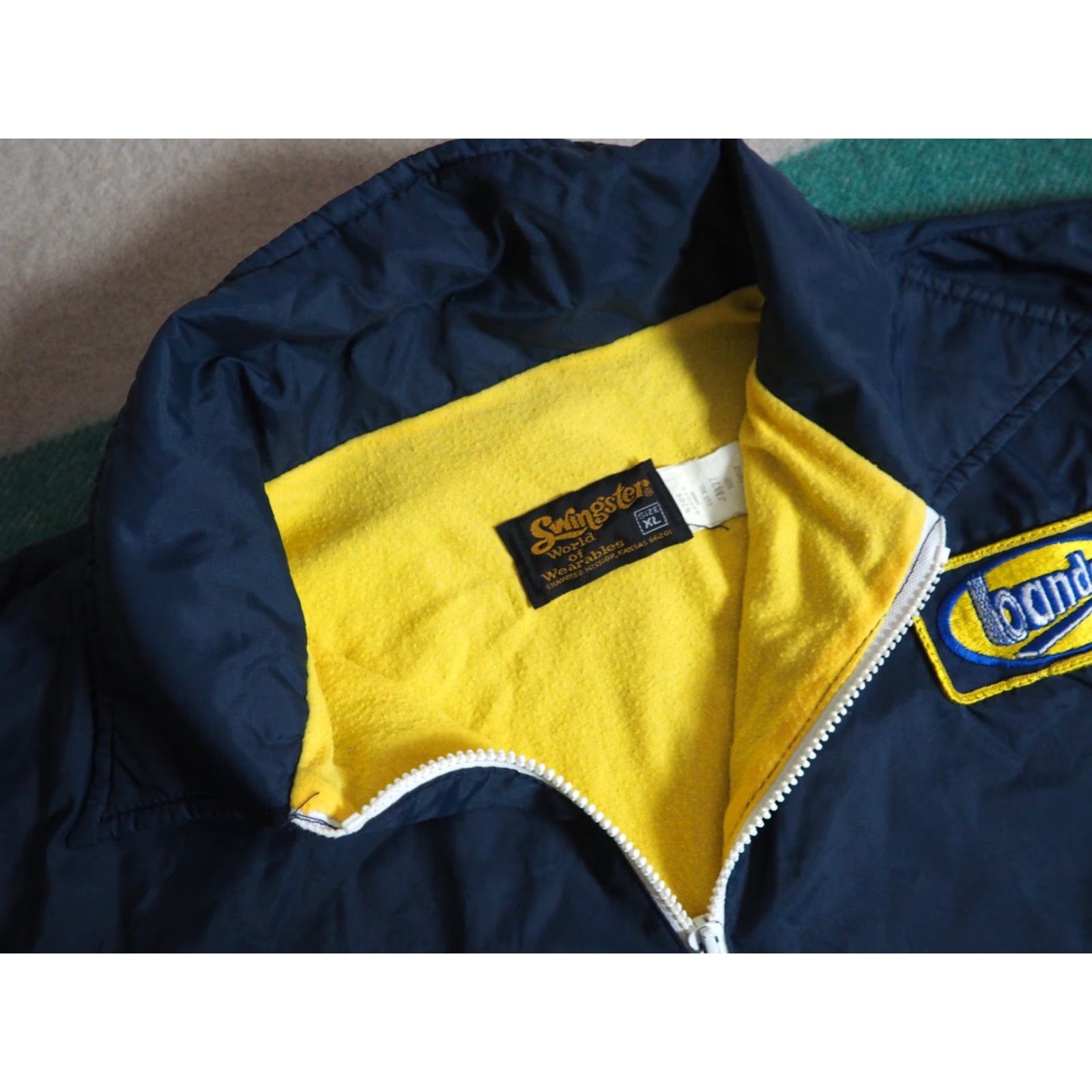 Vintage VTG 70s Swingster BANDOG Navy Blue Yellow Satin Nylon Striped Jacket USA XL Shirt Mens Size US XL / EU 56 / 4 - 5 Thumbnail
