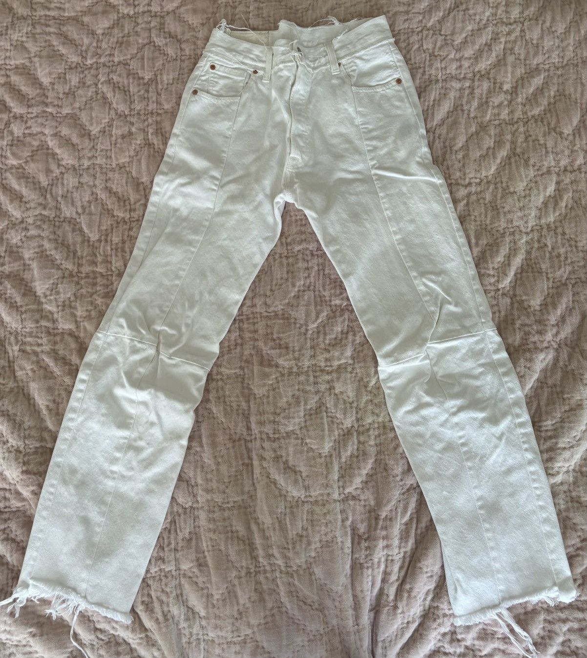 Levi's × Vetements Vetements Levi Raw Edge Size US 28 / EU 44 - 1 Thumbnail