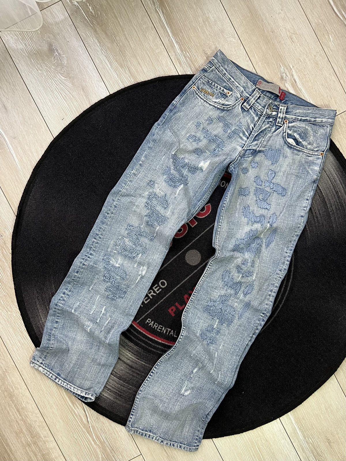 Guess × Japanese Brand × Vintage Crazy Vintage Y2K Low Rise hieroglyphics Guess Jeans Size 30" / US 8 / IT 44 - 1 Thumbnail