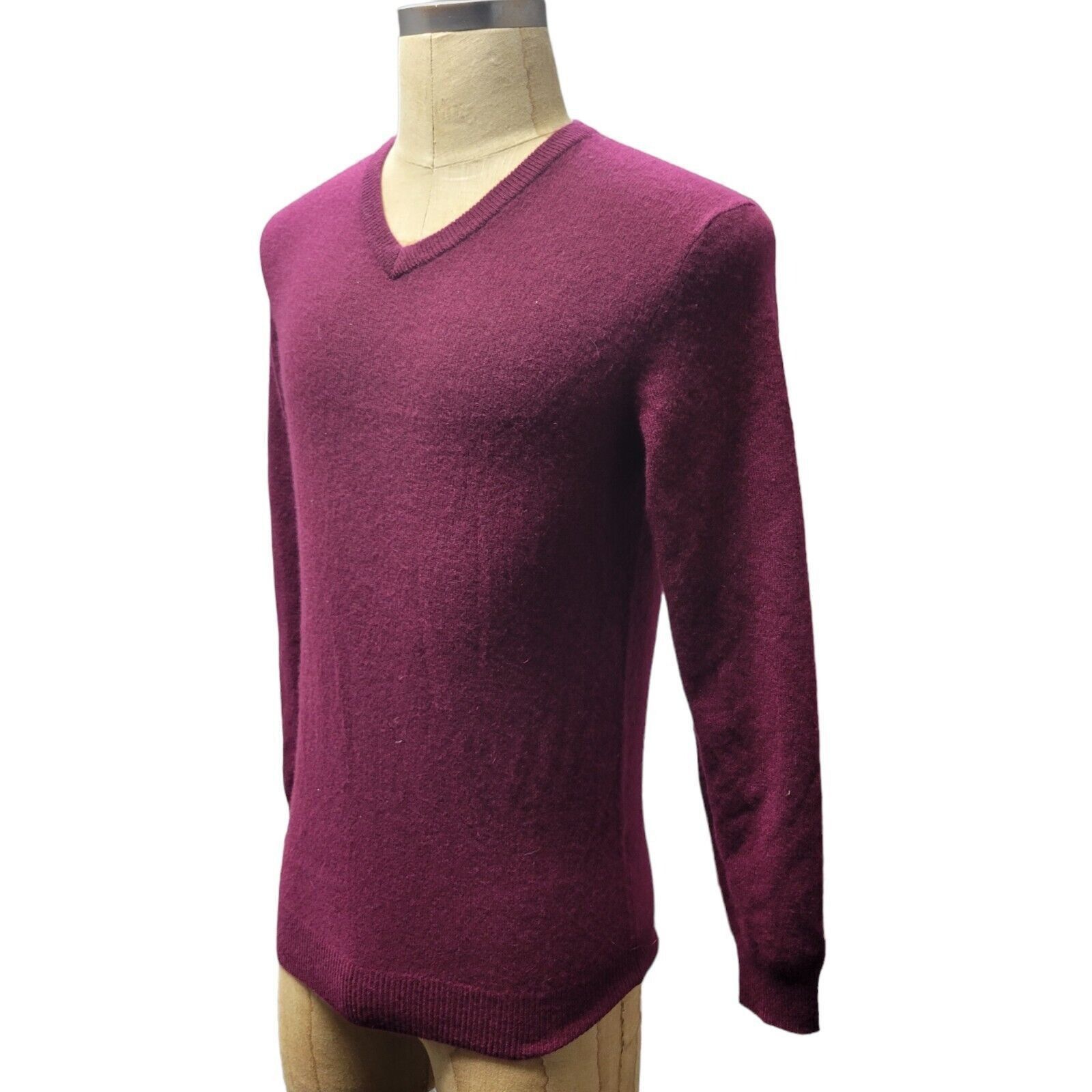 Club Room Men's Clubroom 100% Cashmere Sweater. Size Medium. New With Size US M / EU 48-50 / 2 - 4 Thumbnail