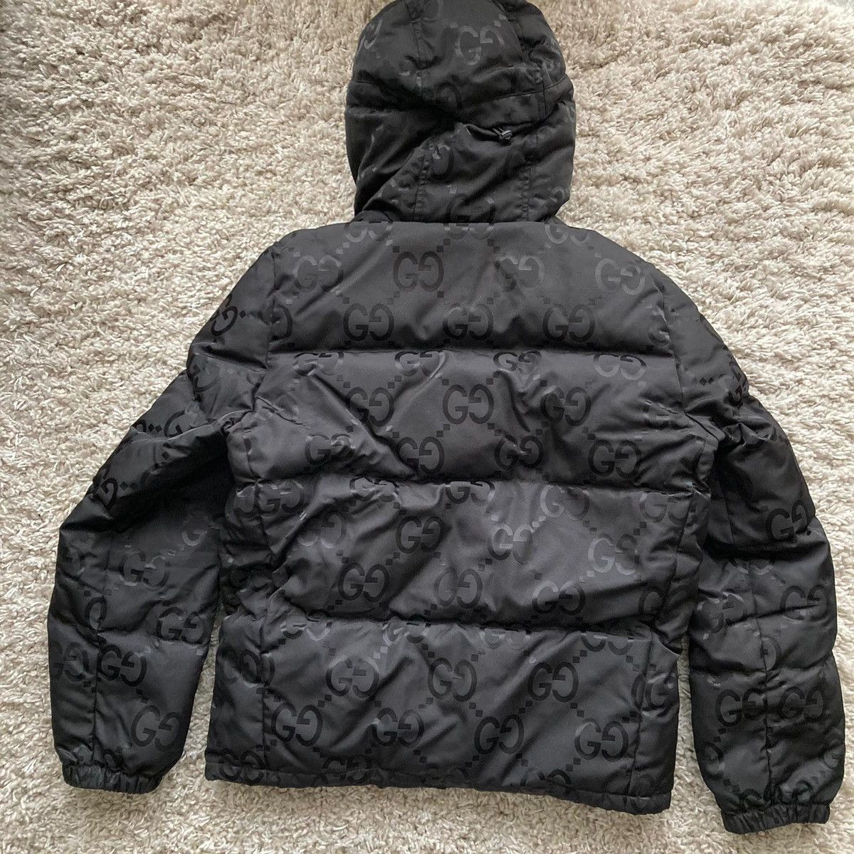 Gucci Gucci jumbo logo jacket goose down size 44 black GG Size US S / EU 44-46 / 1 - 12 Thumbnail