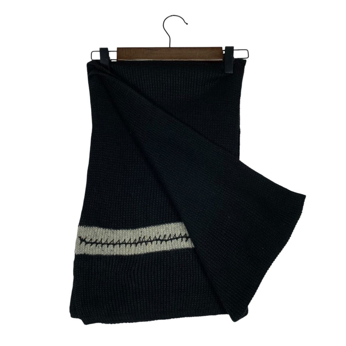 Fiorucci × Vintage Vintage Fiorucci Italy Black Knitted Scarf Muffler Size ONE SIZE - 6 Thumbnail