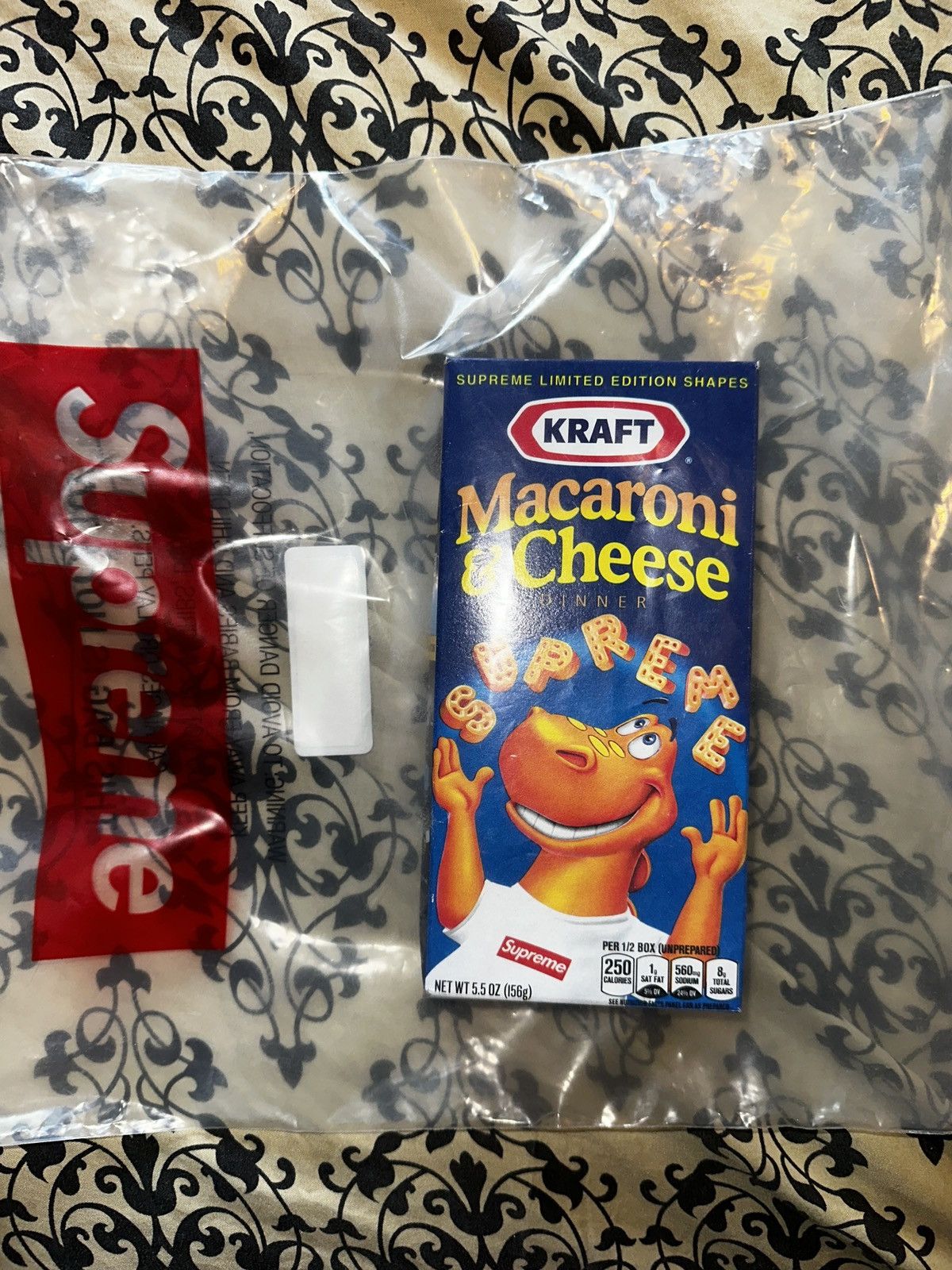 Junk Food × Supreme Supreme macaroni & cheese Size ONE SIZE - 3 Thumbnail