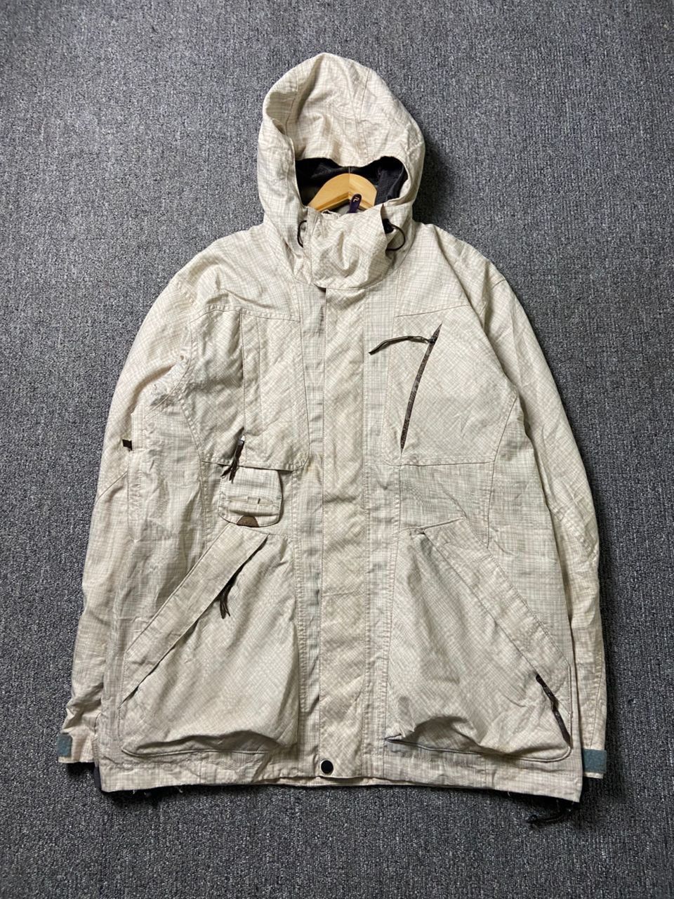Japanese Brand BLUSZ Technical Pocketable Hooded Jacket (186) Size US L / EU 52-54 / 3 - 1 Thumbnail