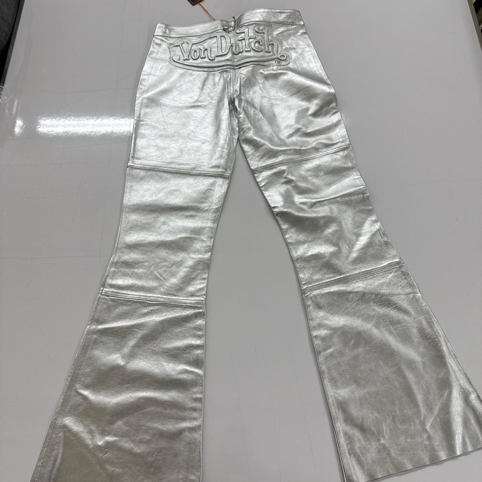 Von Dutch Von Dutch Paris Silver Leather Flare Pants Size 26/34 Size 26" / US 2 / IT 38 - 2 Thumbnail