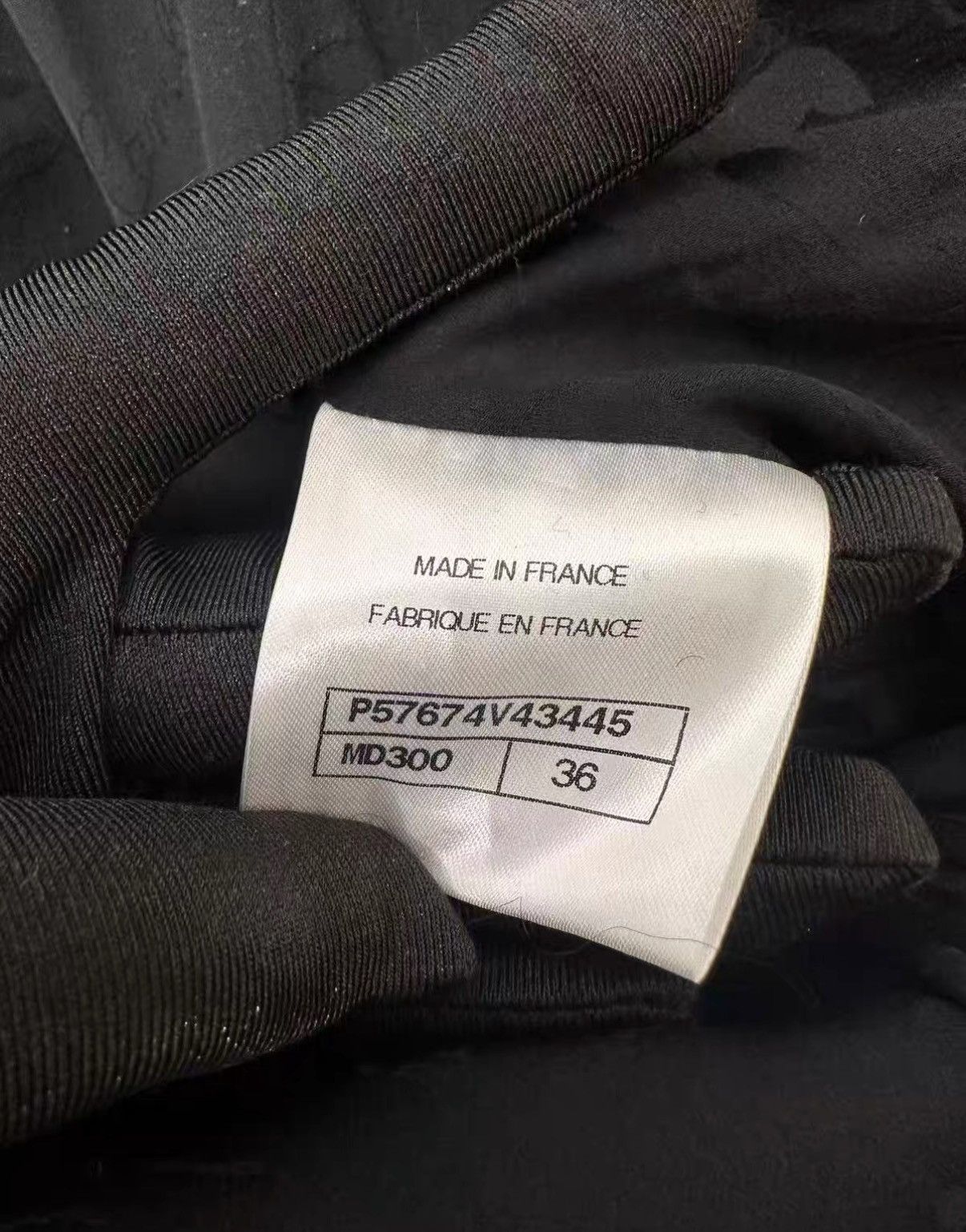 Chanel Chanel runway center long coat J38 Size XS / US 0-2 / IT 36-38 - 7 Thumbnail
