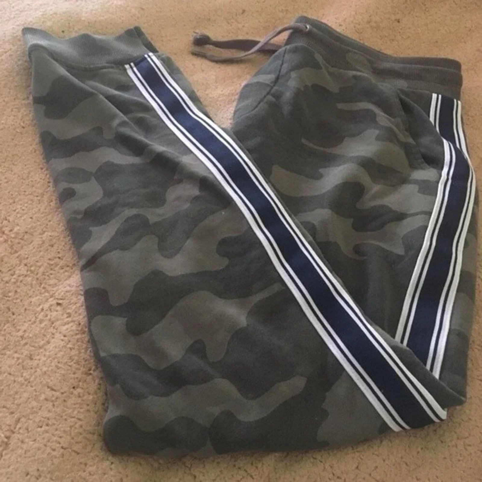 American Rag American Rag CIE men’s joggers, size small Size US 31 - 1 Thumbnail