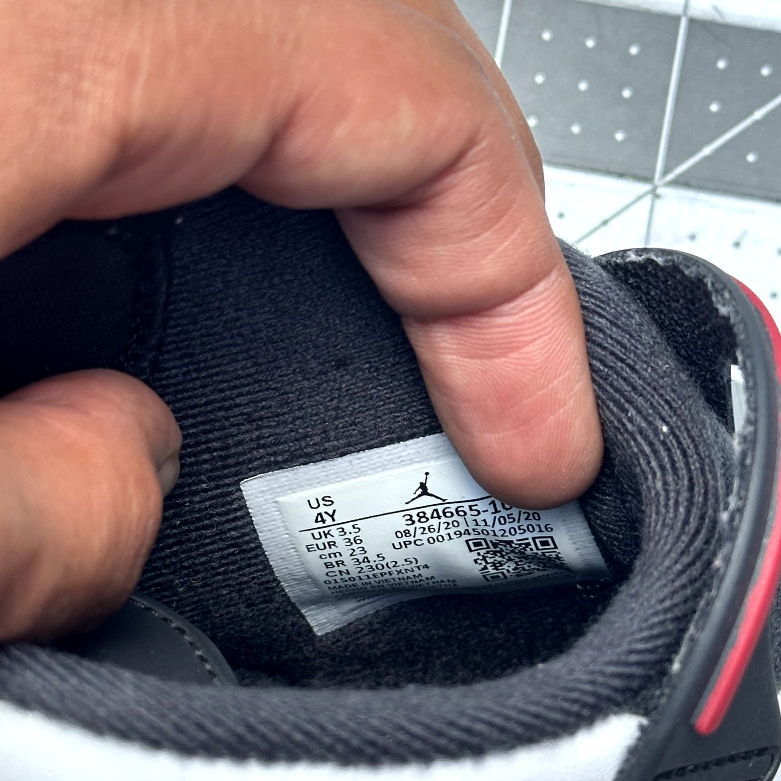 Jordan Brand Jordan 6 'Carmine' 2020/21 Size US 4 / IT 34 - 7 Thumbnail