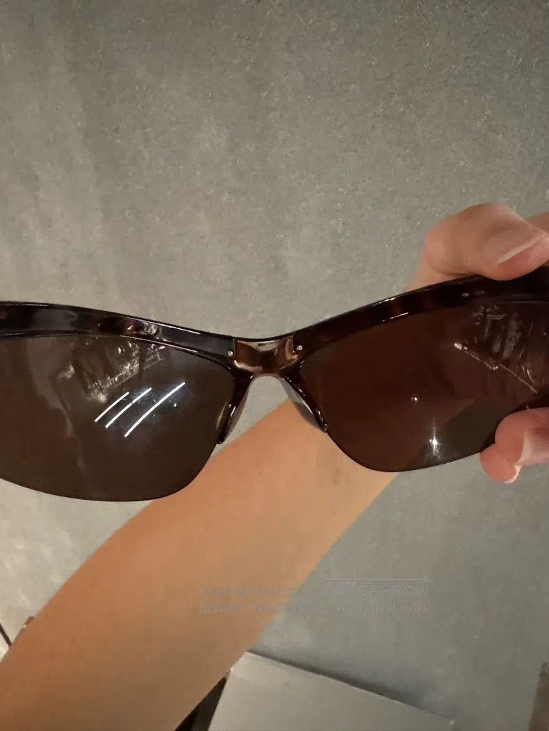 Balenciaga Balenciaga Metal Wire Frame Cat Eye Sunglasses Size ONE SIZE - 4 Thumbnail