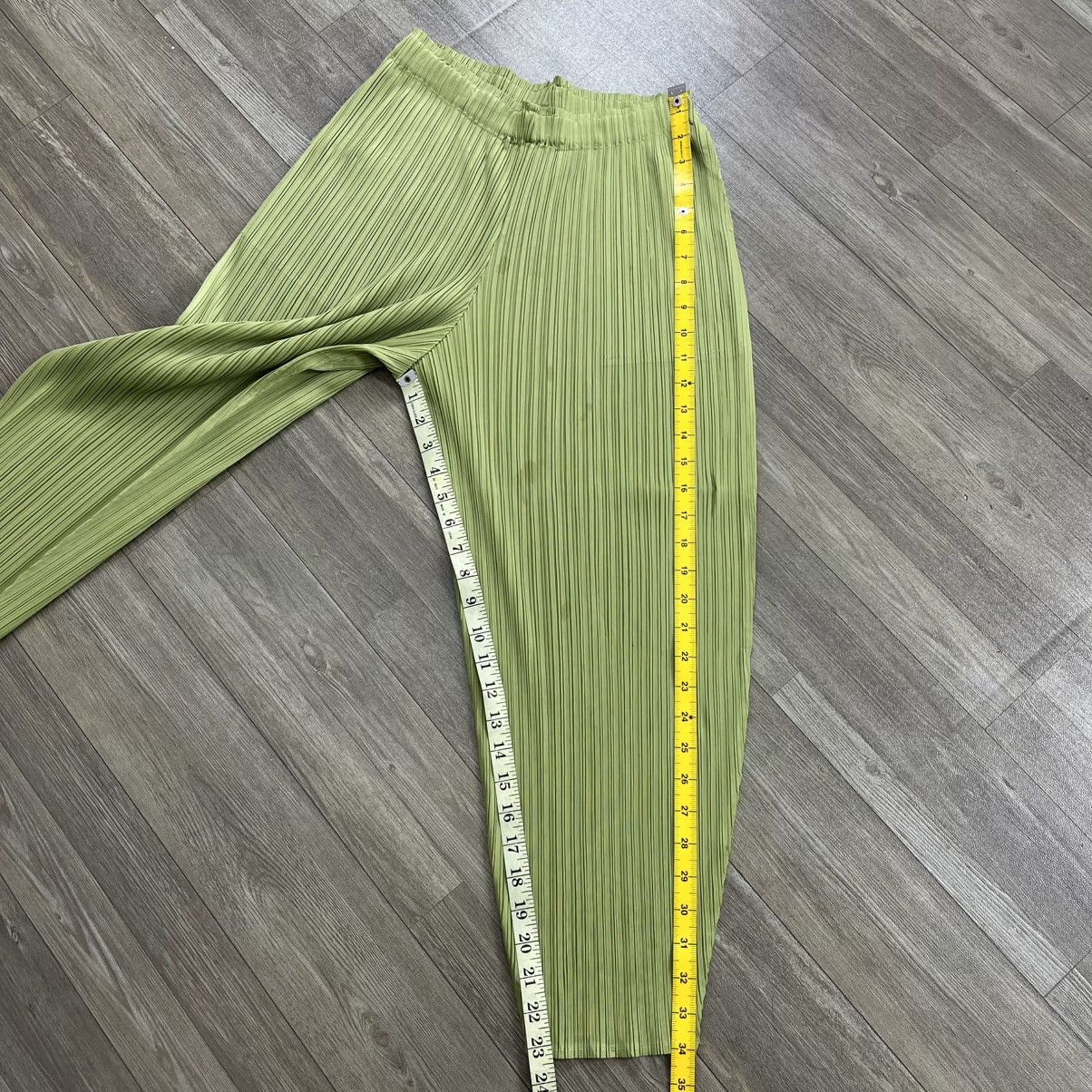 Pleats Please Issey Miyake Vintage Pleats Please Issey Miyake Green Monthly June Pants Size US 28 / EU 44 - 23 Thumbnail