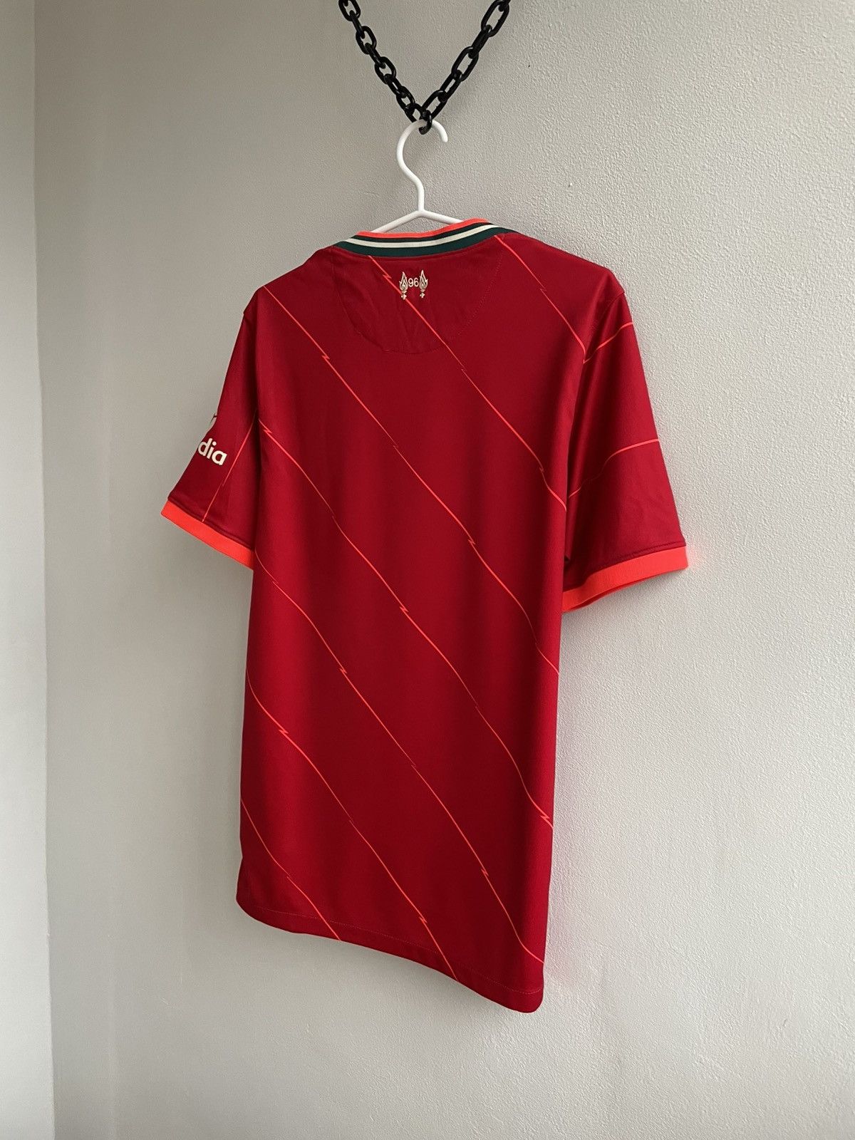 Nike Liverpool 2021 2022 Home Shirt Football Soccer Jersey Nike Size US M / EU 48-50 / 2 - 16 Thumbnail