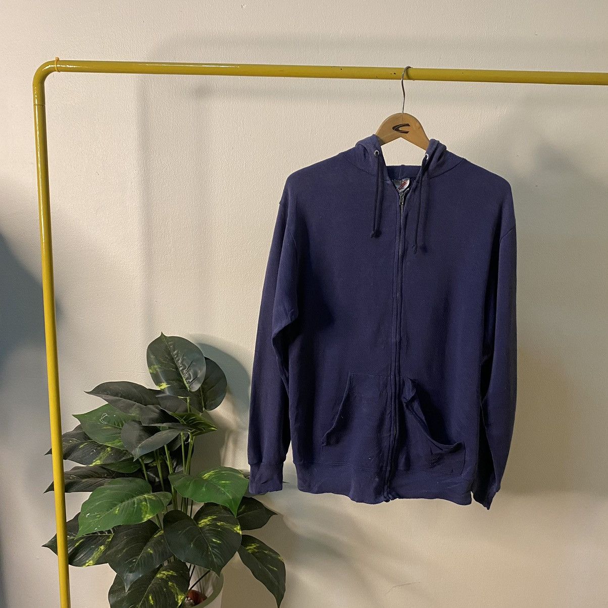 Russell Athletic × Vintage Vintage 90s Jerzees Navy Blank Zip Up Hoodie Made in USA Size US M / EU 48-50 / 2 - 1 Thumbnail