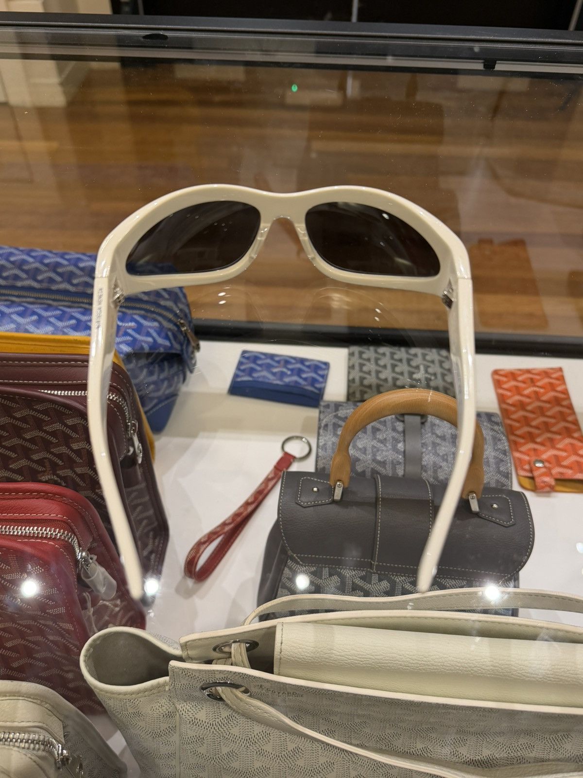 Bottega Veneta Bottega Veneta White Sunglasses Size ONE SIZE - 4 Thumbnail