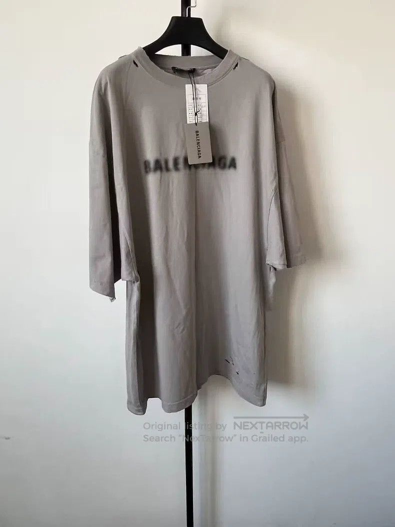 Balenciaga Balenciaga Solid color letter print ripped round neck shor Size US XXS / EU 40 - 1 Thumbnail
