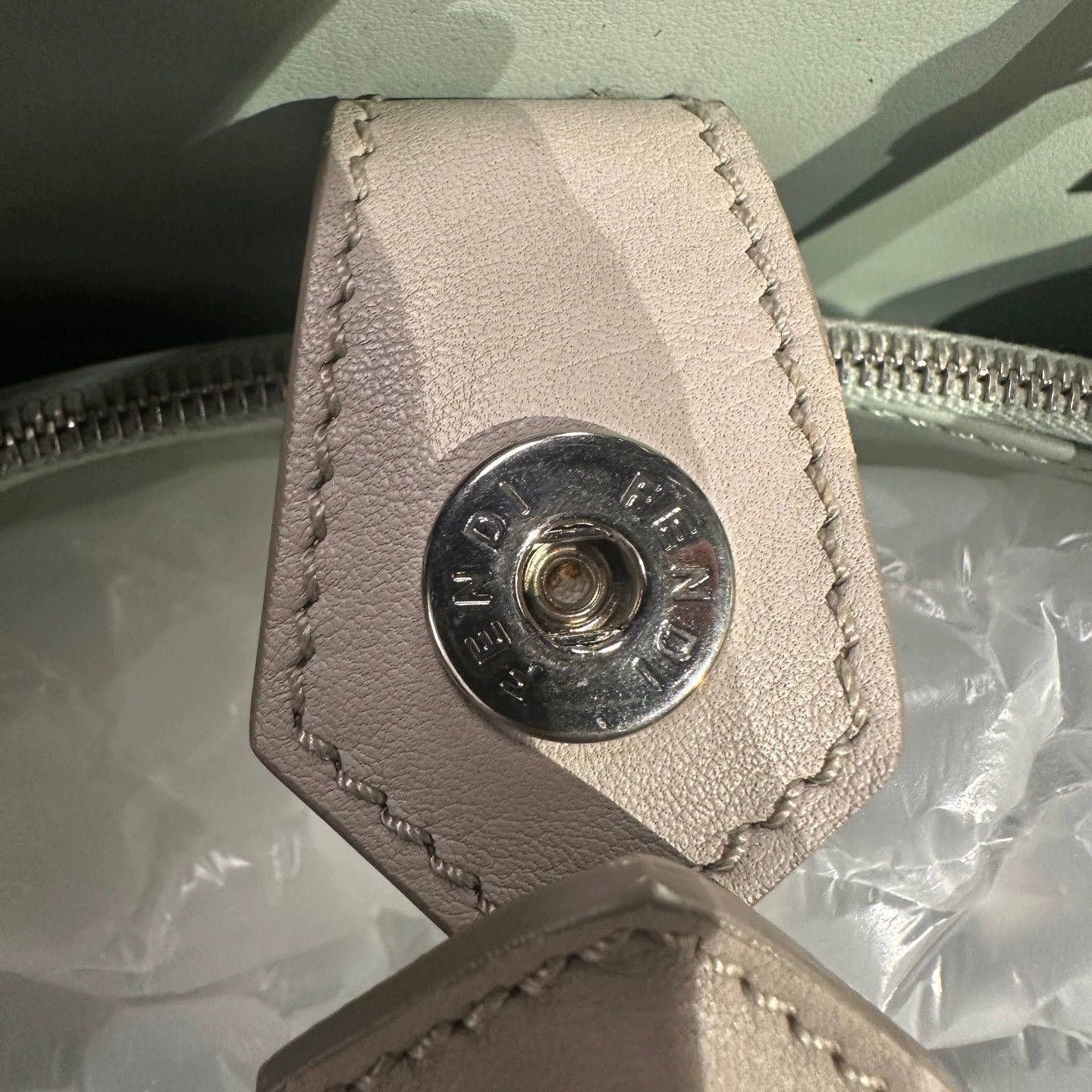 Fendi Fendi 2jour color blocked handbag apr645 Size ONE SIZE - 6 Thumbnail