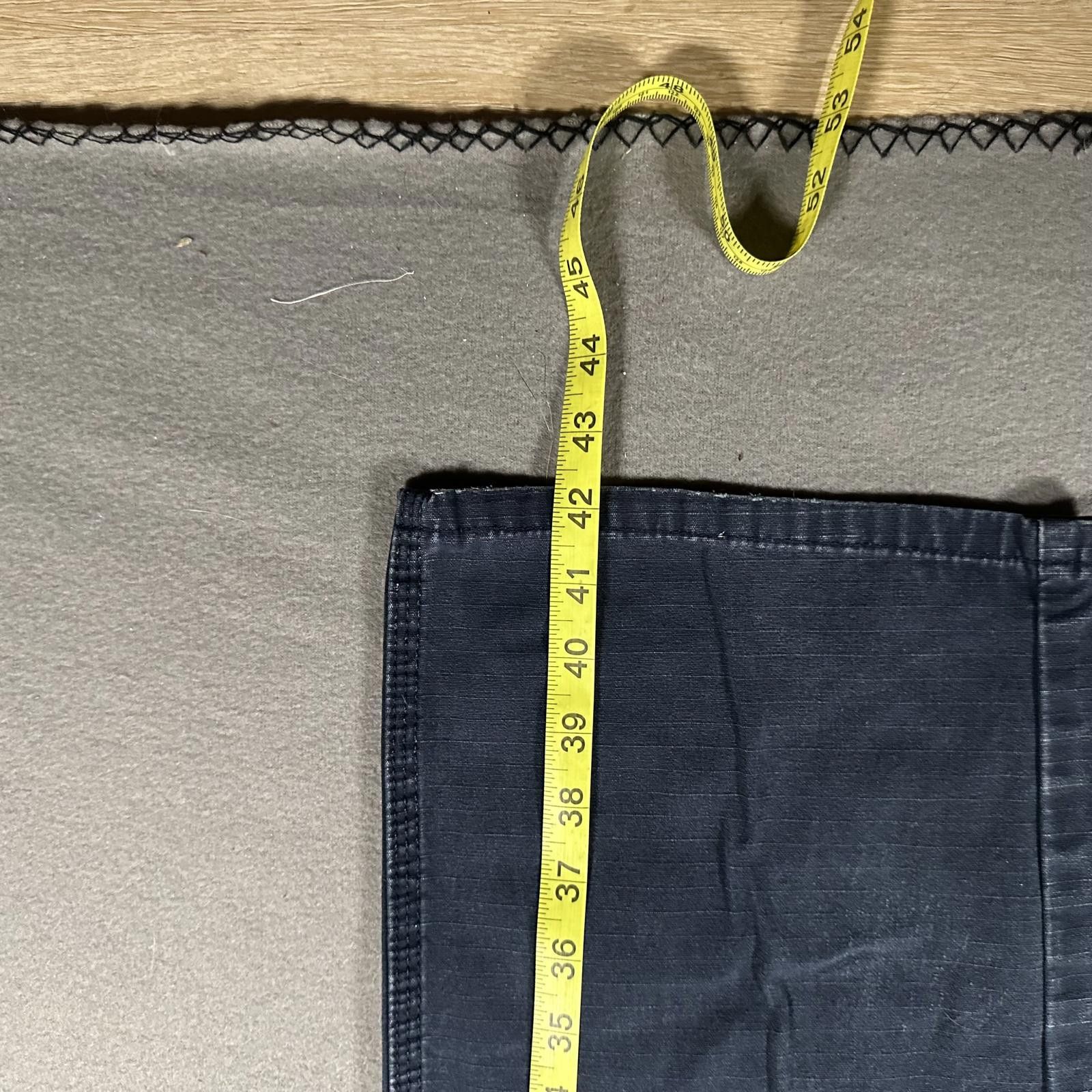 Wrangler Vintage Wrangler Men Cargo Pants 38 faded navy thrashed Size US 38 / EU 54 - 5 Thumbnail