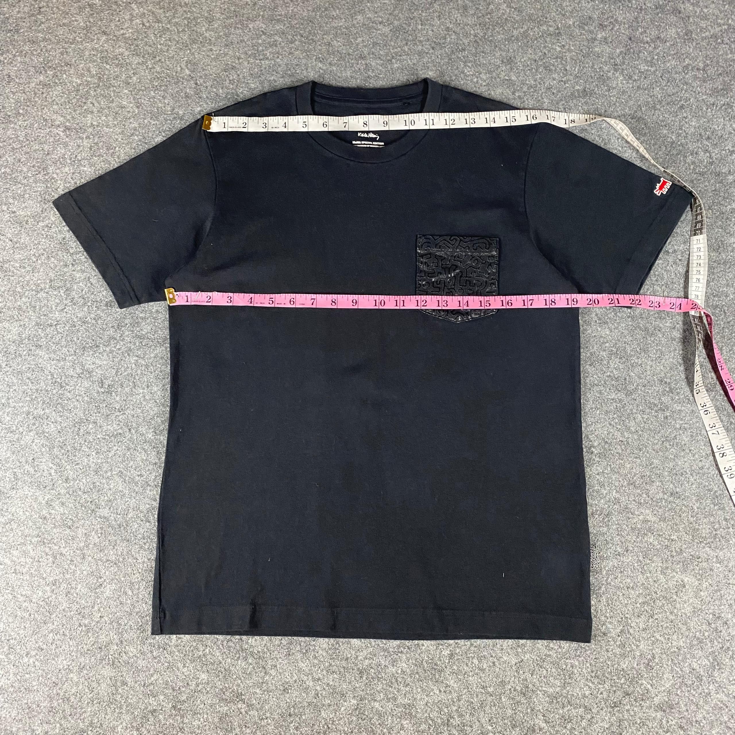 Keith Haring Keith Haring by Uniqlo Single Pocket Tshirt Size US M / EU 48-50 / 2 - 3 Thumbnail