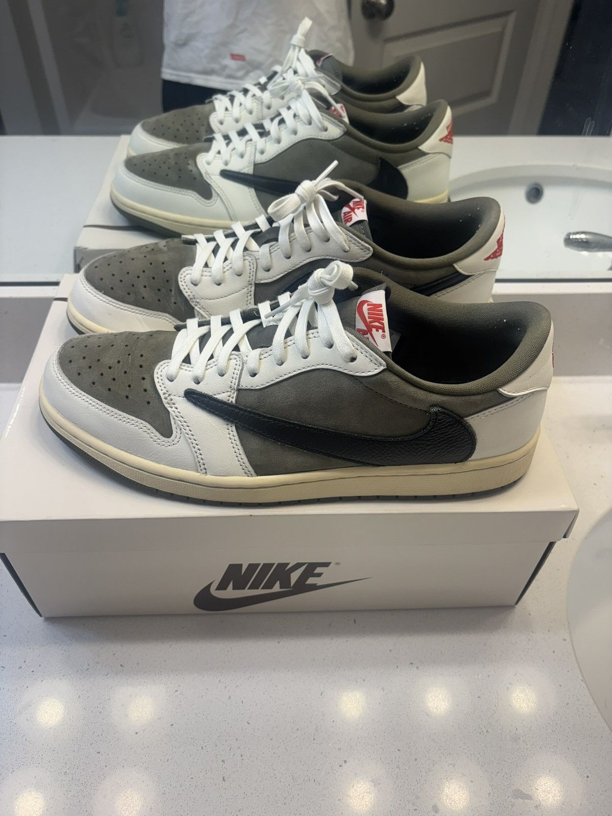 Jordan Brand × Travis Scott Travis Scott Jordan one low medium olive size 11.5 Size US 11.5 / EU 44-45 - 3 Thumbnail
